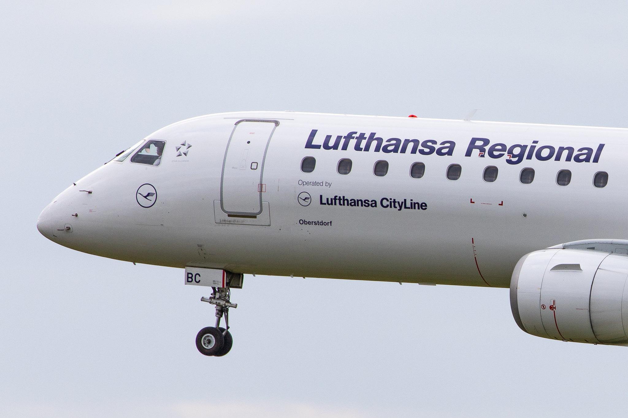 Hamburg Airport: Lufthansa (LH / DLH) | Operator: Lufthansa CityLine |  Embraer E195LR E195 | D-AEBC | MSN 19000320