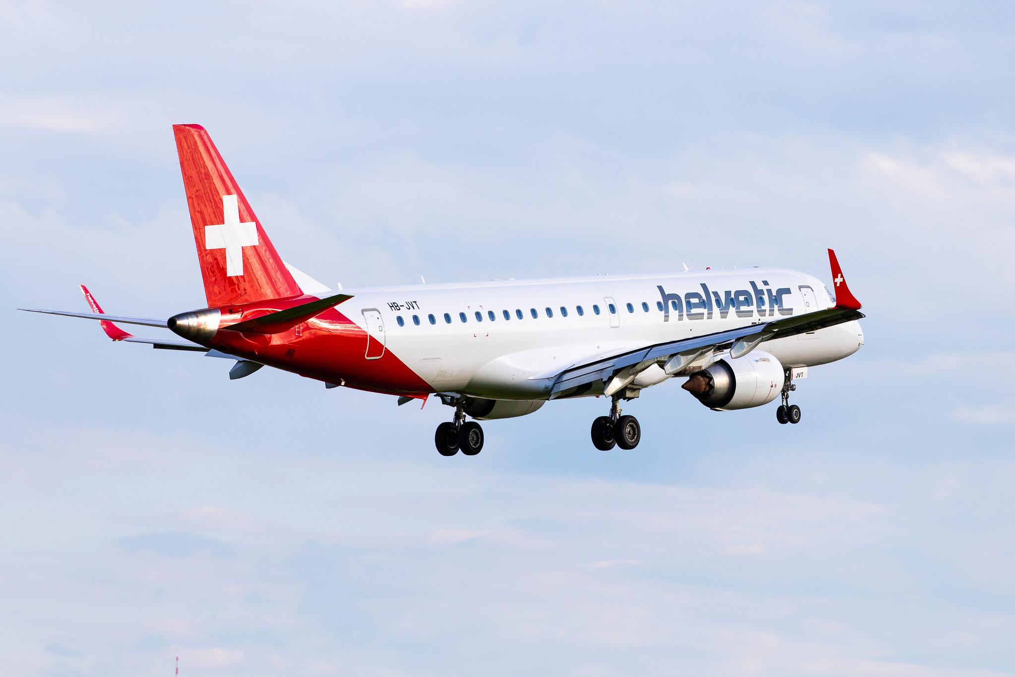 Hamburg Airport (HAM/EDDH): Helvetic Airways (2L / OAW) |  Embraer E190AR E190 | HB-JVT | MSN 19000199