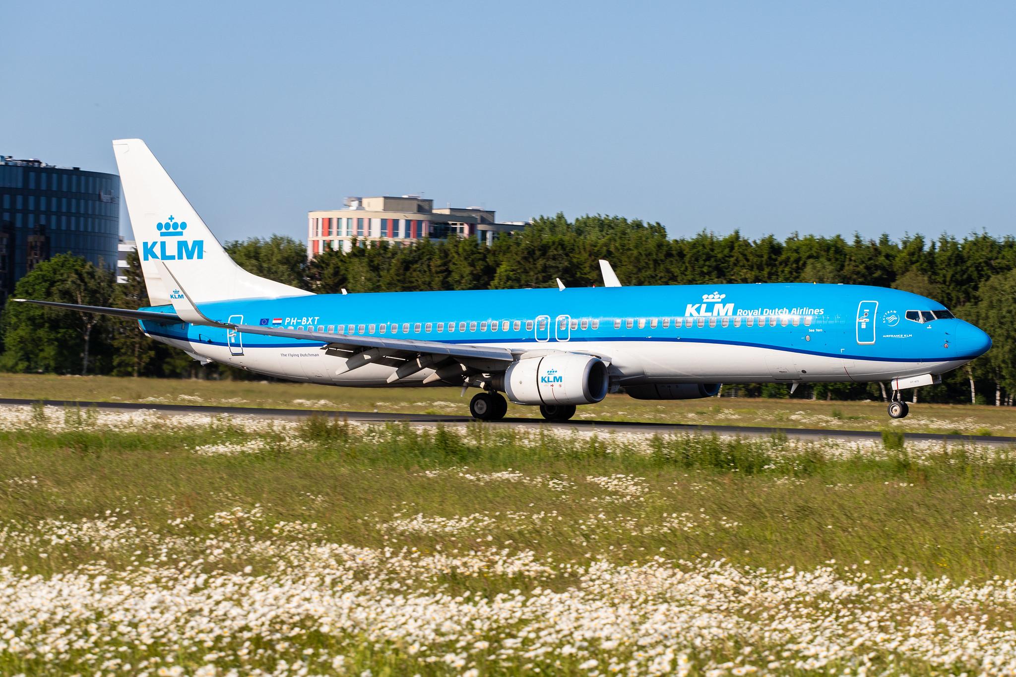 Hamburg Airport: Hamburg Airport: KLM (KL / KLM) |  Boeing 737-9K2 B739 | PH-BXT | MSN 32944