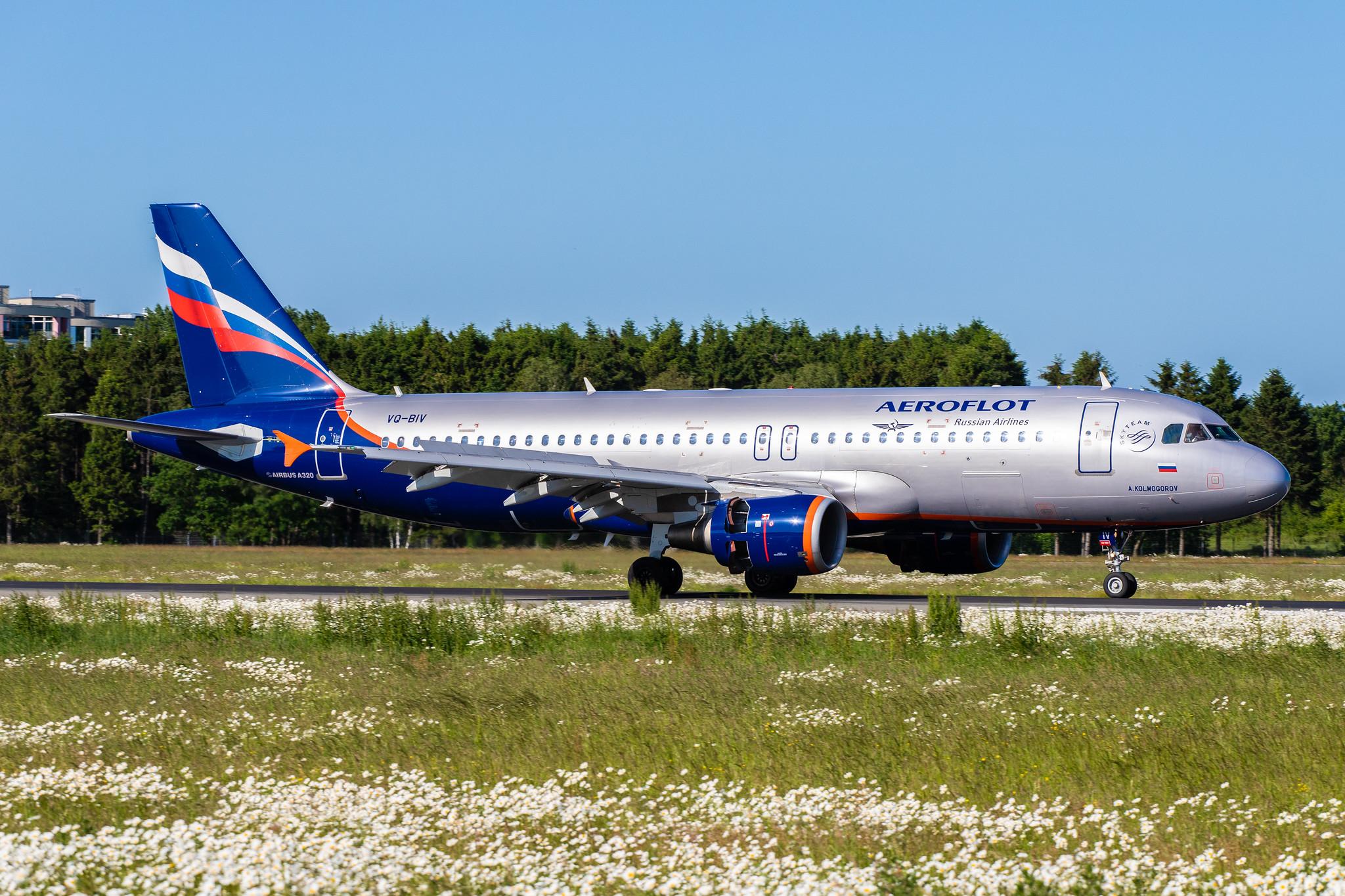 Hamburg Airport (HAM/EDDH): Aeroflot (SU / AFL) |  Airbus A320-214 A320 | VQ-BIV | MSN 4649