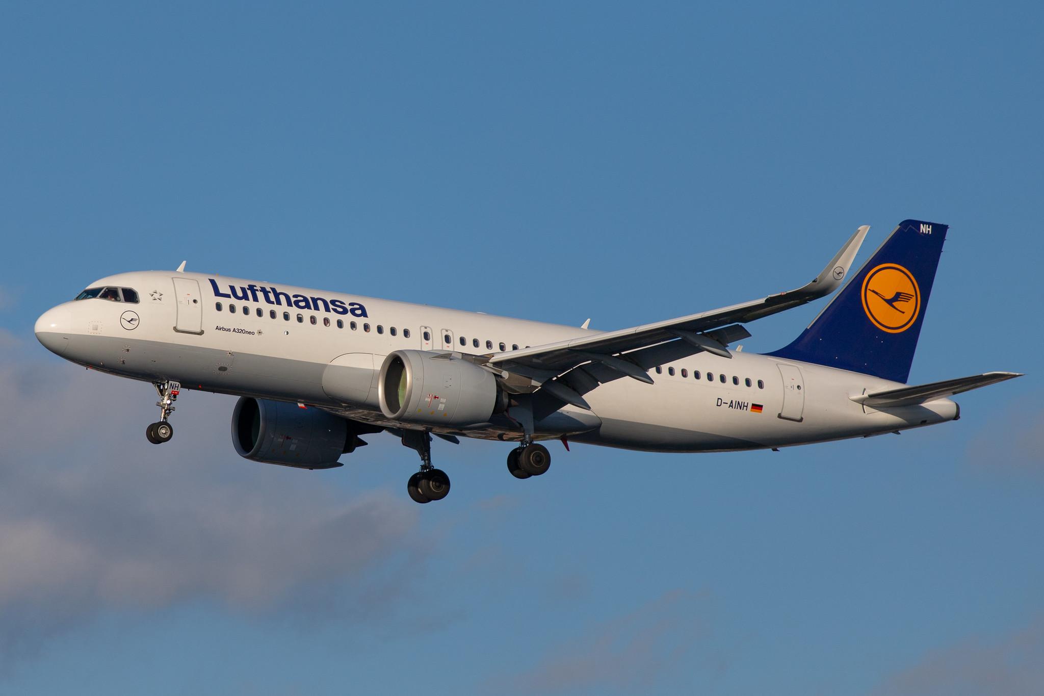 Hamburg Airport: Lufthansa (LH / DLH) |  Airbus A320-271N A20N | D-AINH | MSN 7648