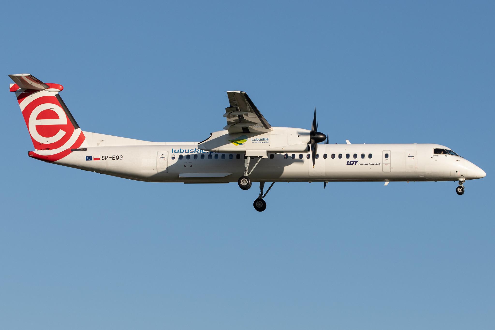 Hamburg Airport: LOT (LO / LOT) |  De Havilland Canada Dash 8-400 DH8D | SP-EQG | MSN 4423