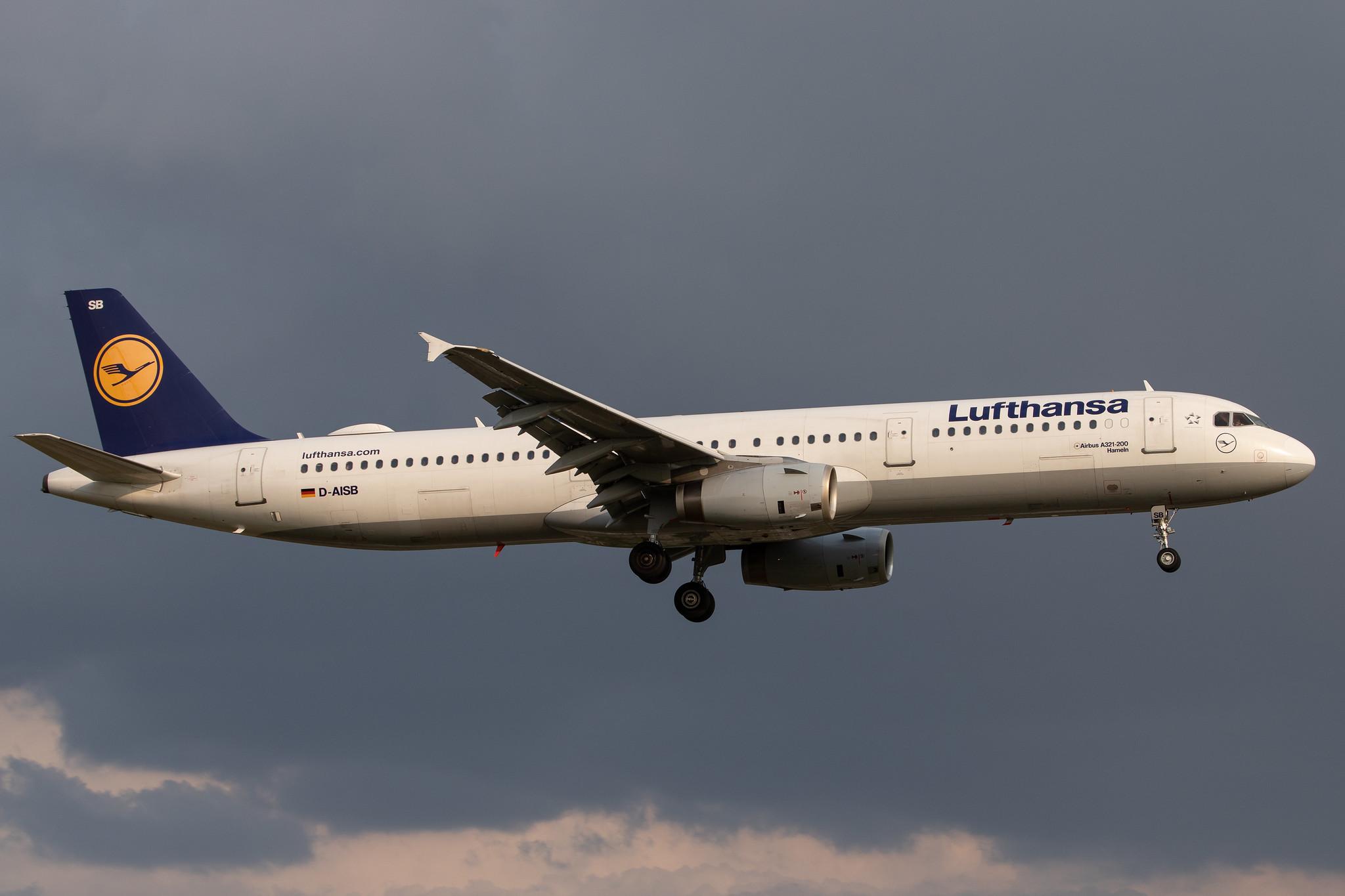 Hamburg Airport: Lufthansa (LH / DLH) | Airbus A321-231 A321 | D-AISB | MSN 1080