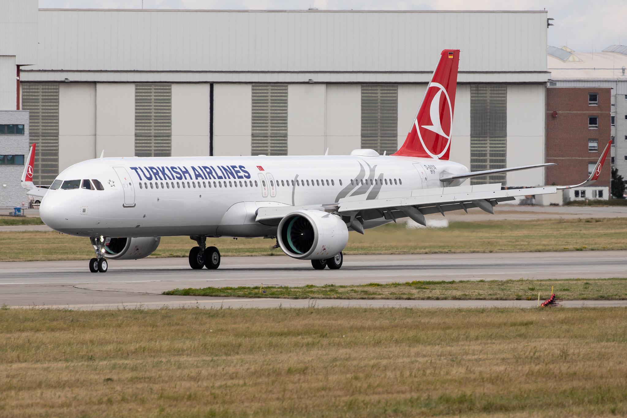 Flugplatz Hamburg-Finkenwerder: Airbus (/ AIB) |  Airbus A321-271NX A21N | D-AVYA | MSN 8919 (Turkish Airlines, TC-LSH)