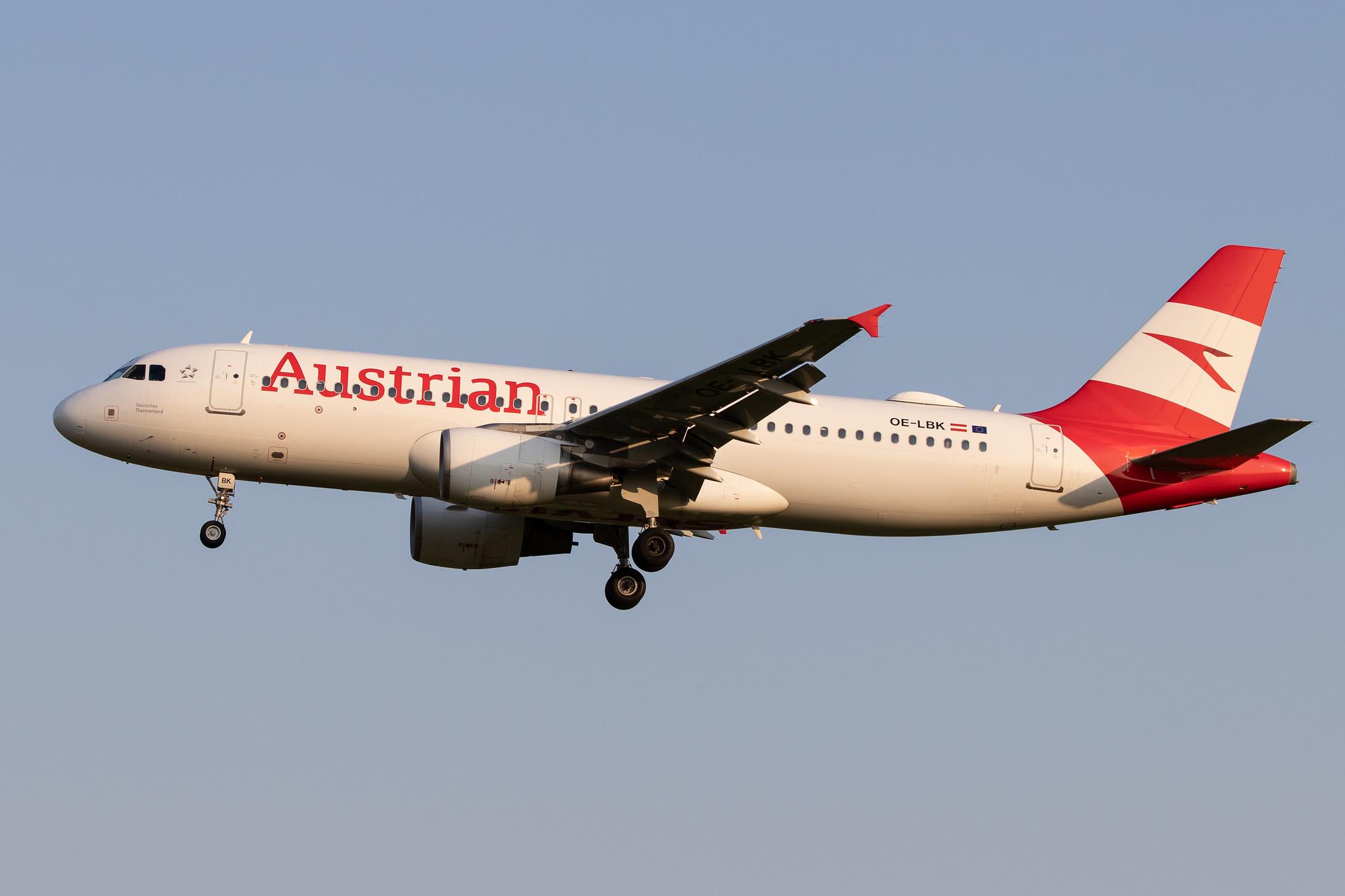 Hamburg Airport: Austrian Airlines (OS / AUA) |  Airbus A320-214 A320 | OE-LBK | MSN 1931