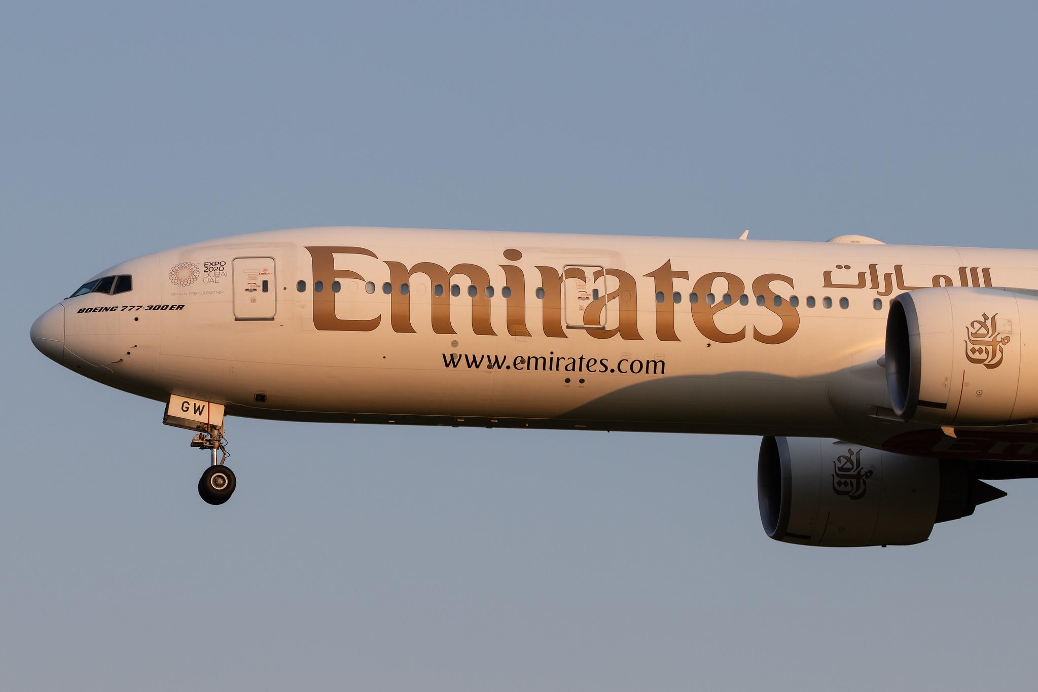 Hamburg Airport: Emirates (EK / UAE) |  Boeing 777-31H(ER) B77W | A6-EGW | MSN 35601