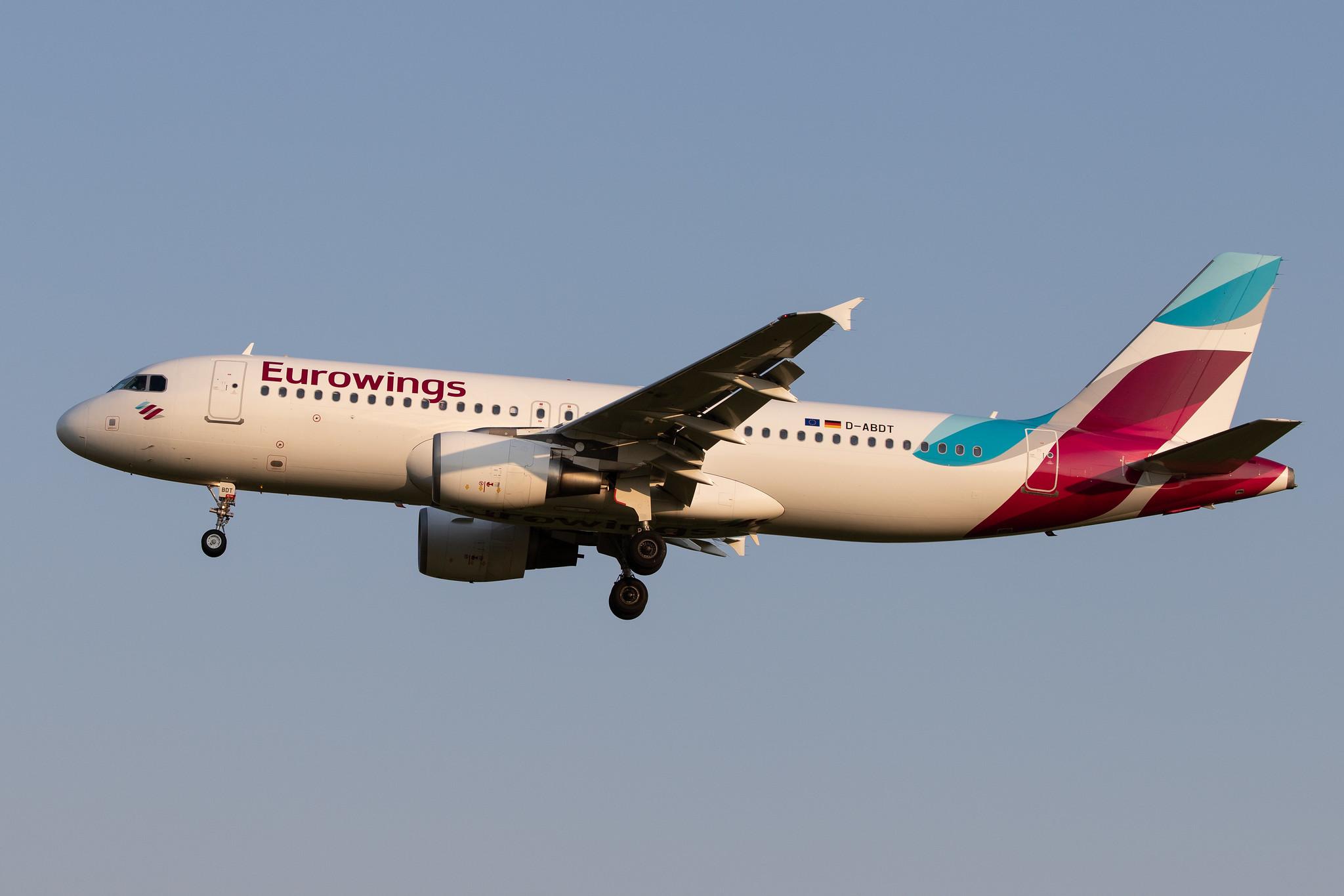 Hamburg Airport: Eurowings (EW / EWG) |  Airbus A320-214 A320 | D-ABDT | MSN 3422