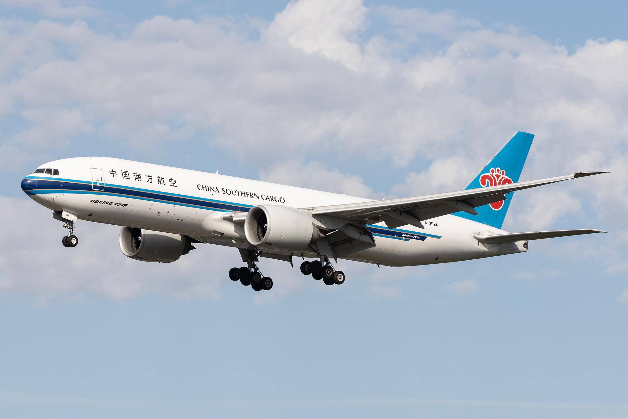 Frankfurt Airport: China Southern Cargo (CZ / CSN) | Operator: China Southern Airlines |  Boeing 777-F1B B77L | B-2028 | MSN 41637