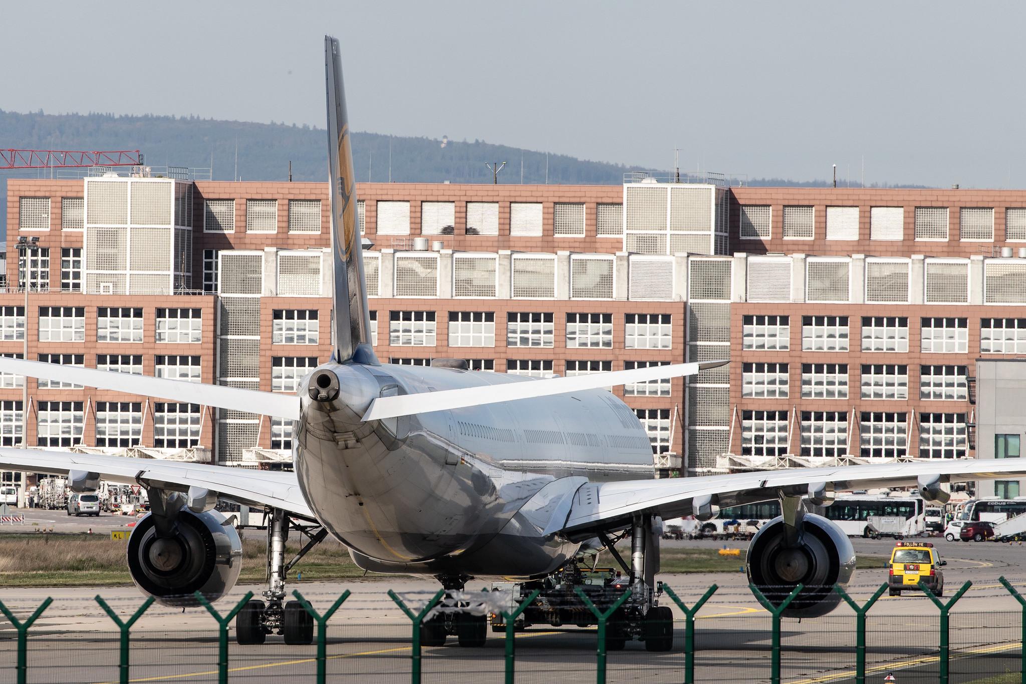 Frankfurt Airport: Lufthansa (LH / DLH) |  Airbus A340-642 A346 | D-AIHZ | MSN 1005