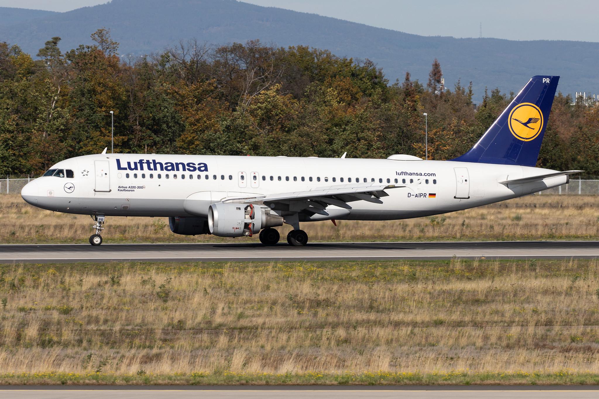 Frankfurt Airport: Lufthansa (LH / DLH) |  Airbus A320-211 A320 | D-AIPR | MSN 0111