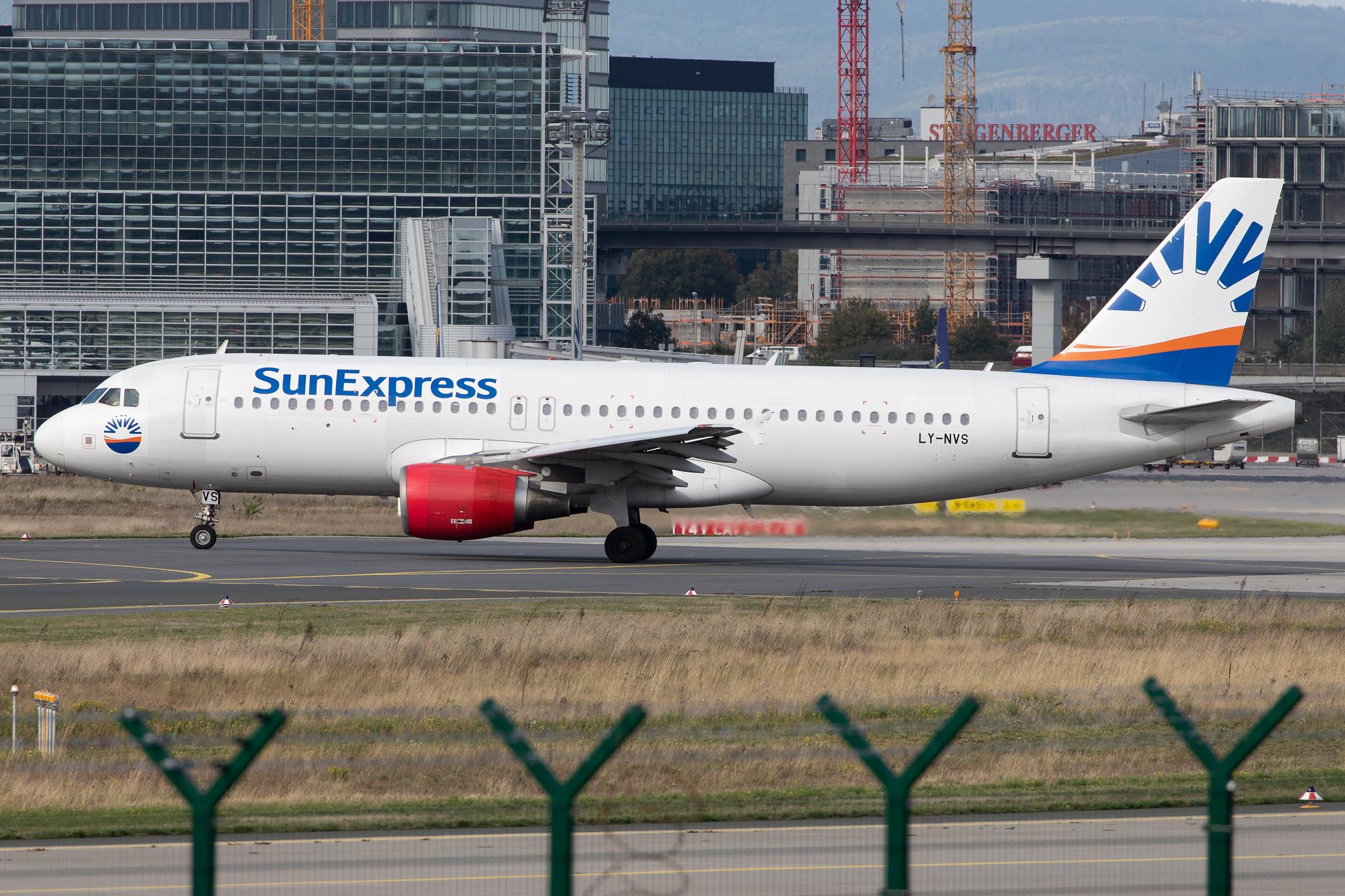 Frankfurt Airport: SunExpress (XQ / SXS) | Operator: Avion Express |  Airbus A320-214 A320 | LY-NVS | MSN 1757