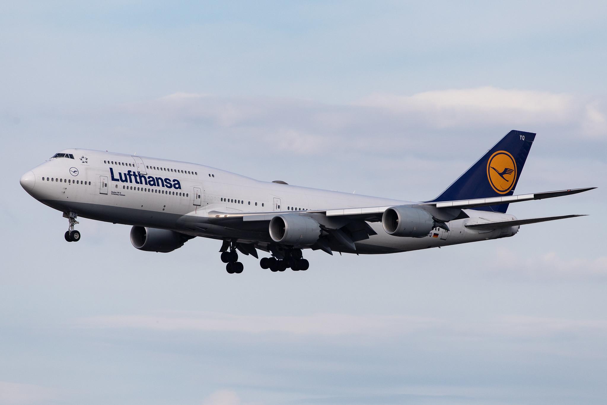 Frankfurt Airport: Lufthansa (LH / DLH) |  Boeing 747-830 B748 | D-ABYQ | MSN 37840