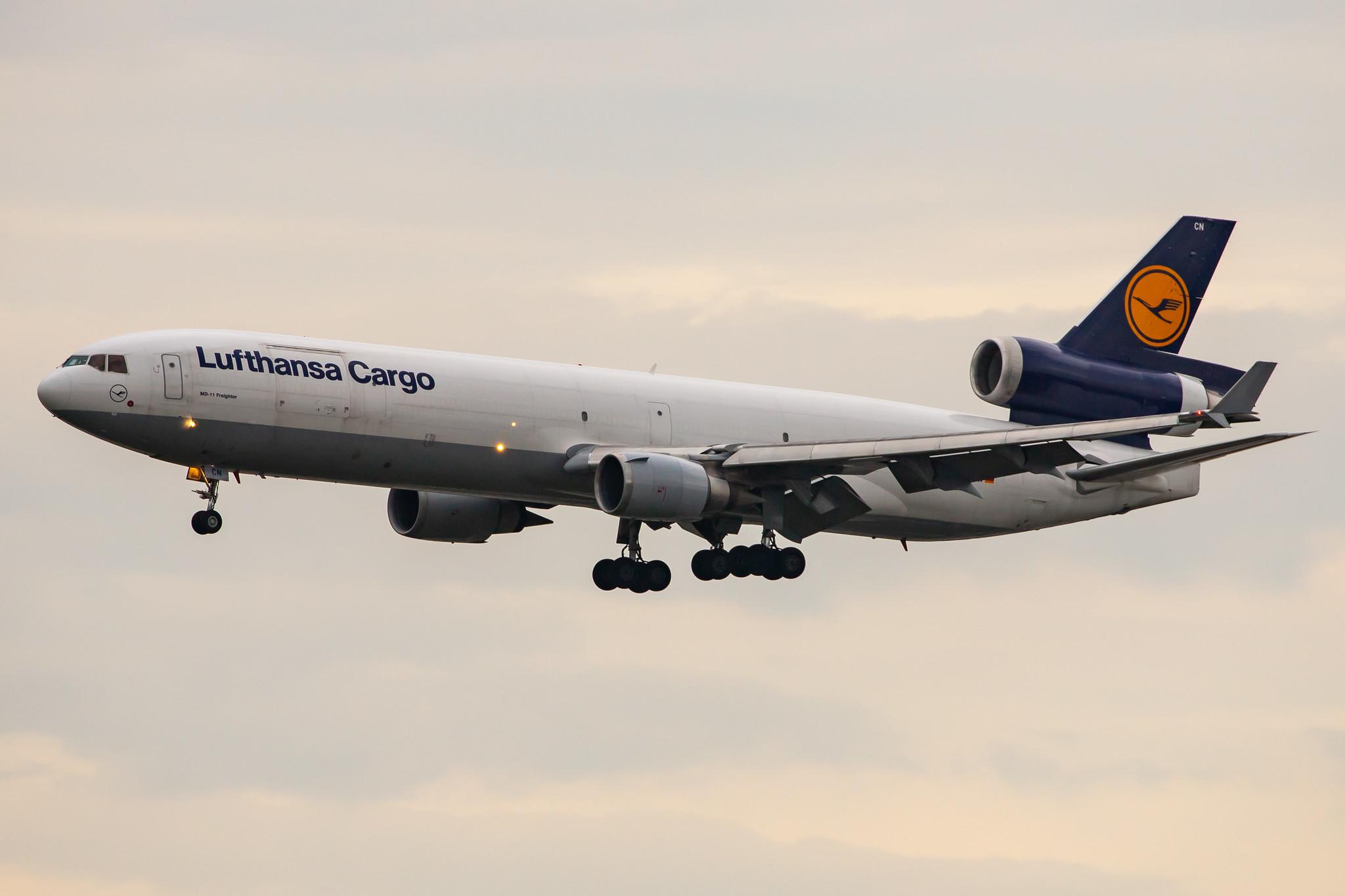 Frankfurt Airport: Lufthansa Cargo (/ GEC) |  McDonnell Douglas MD-11F MD11 | D-ALCN | MSN 48806