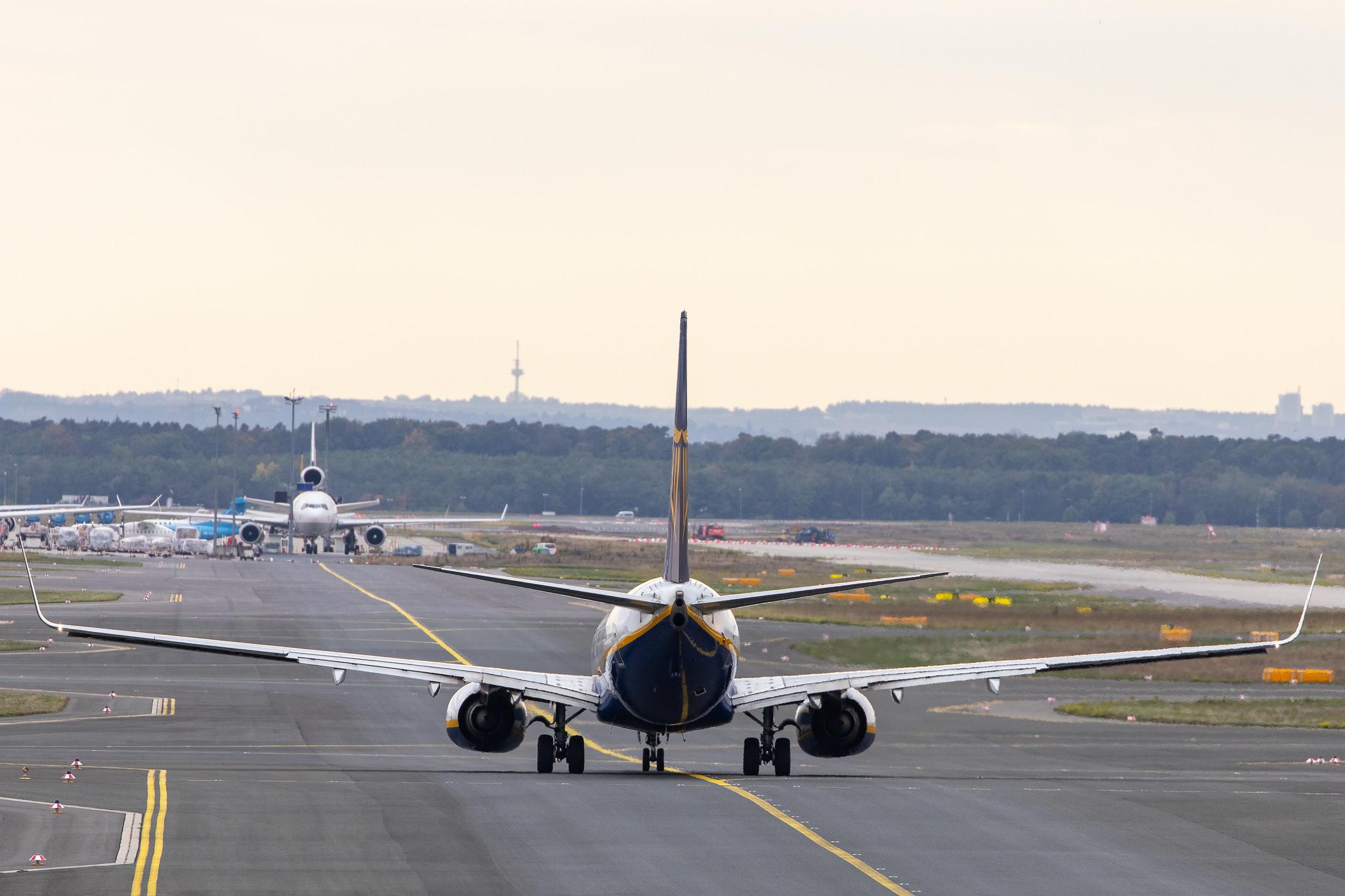 Frankfurt Airport: Ryanair (FR / RYR) |  Boeing 737-8AS B738 | EI-GJJ | MSN 44831