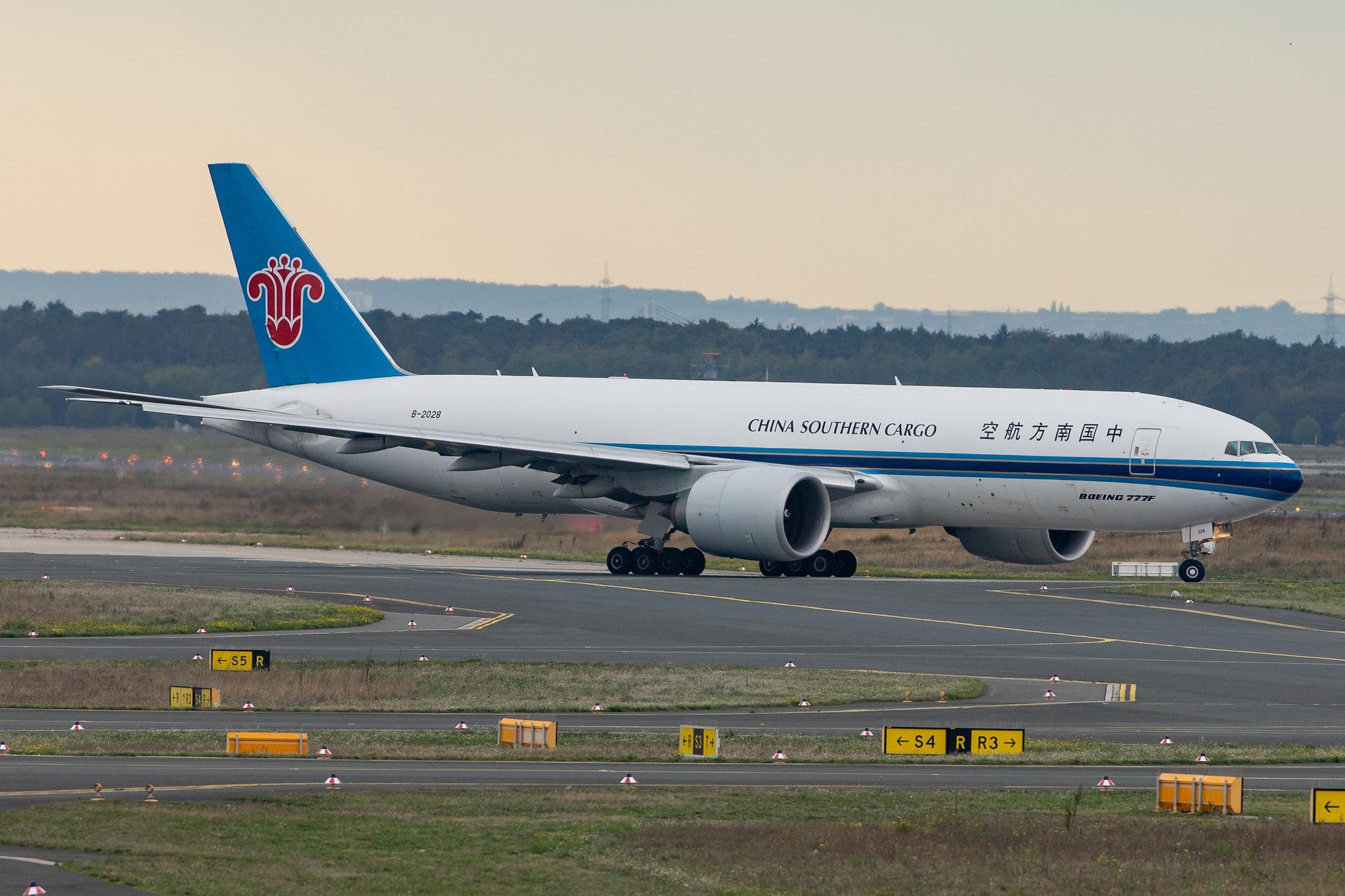 Frankfurt Airport: China Southern Cargo (CZ / CSN) | Operator: China Southern Airlines |  Boeing 777-F1B B77L | B-2028 | MSN 41637