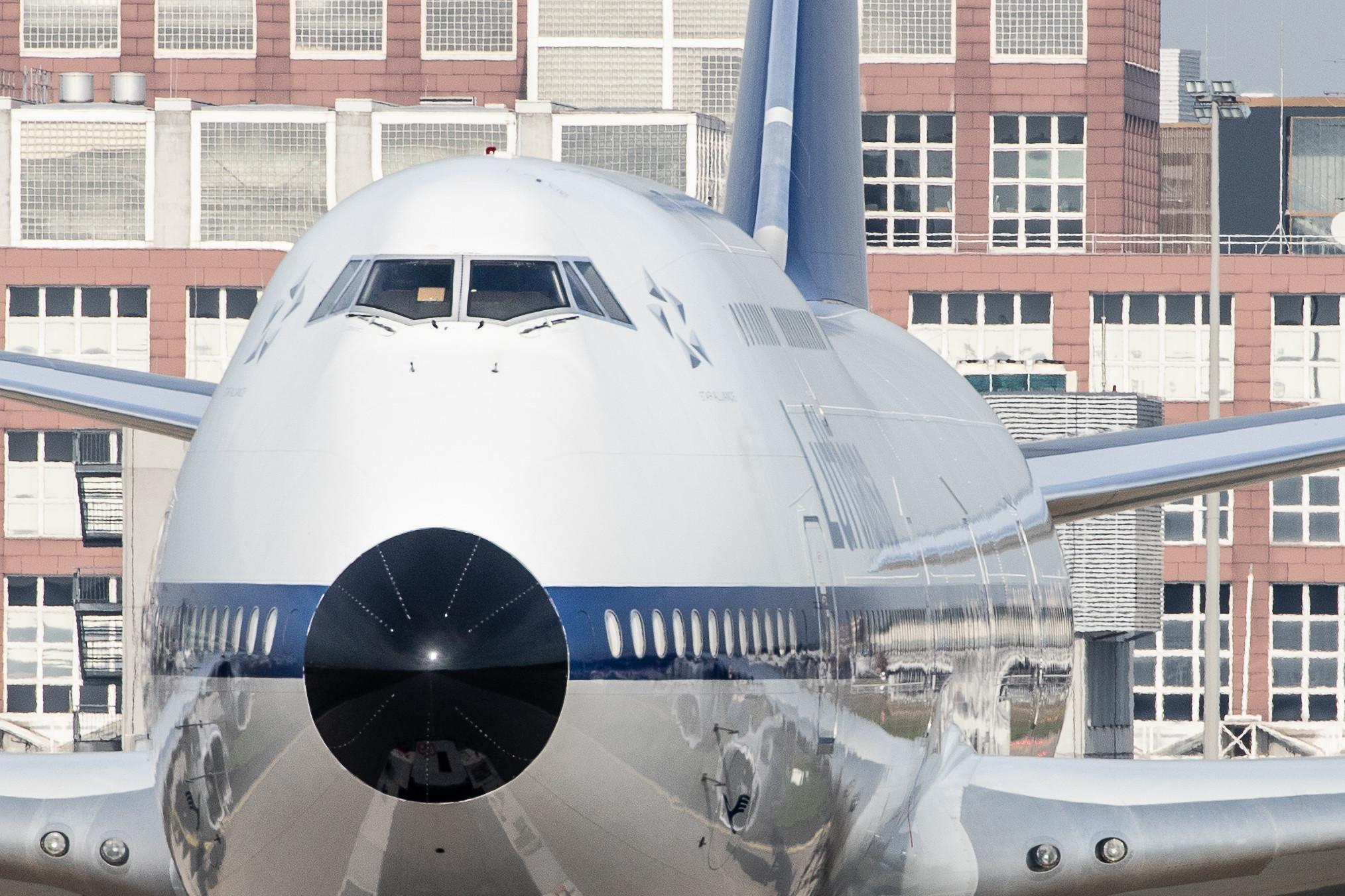 Frankfurt Airport: Lufthansa (LH / DLH) |  Livery: Retro Livery |  Boeing 747-830 B748 | D-ABYT | MSN 37844