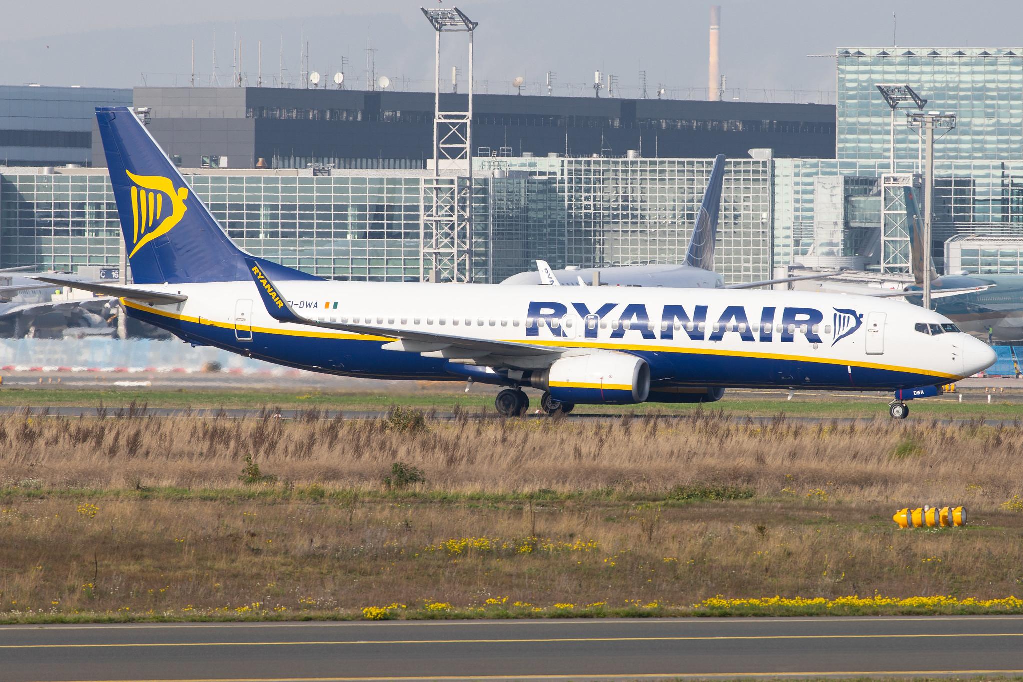 Frankfurt Airport: Ryanair (FR / RYR) |  Boeing 737-8AS B738 | EI-DWA | MSN 33617