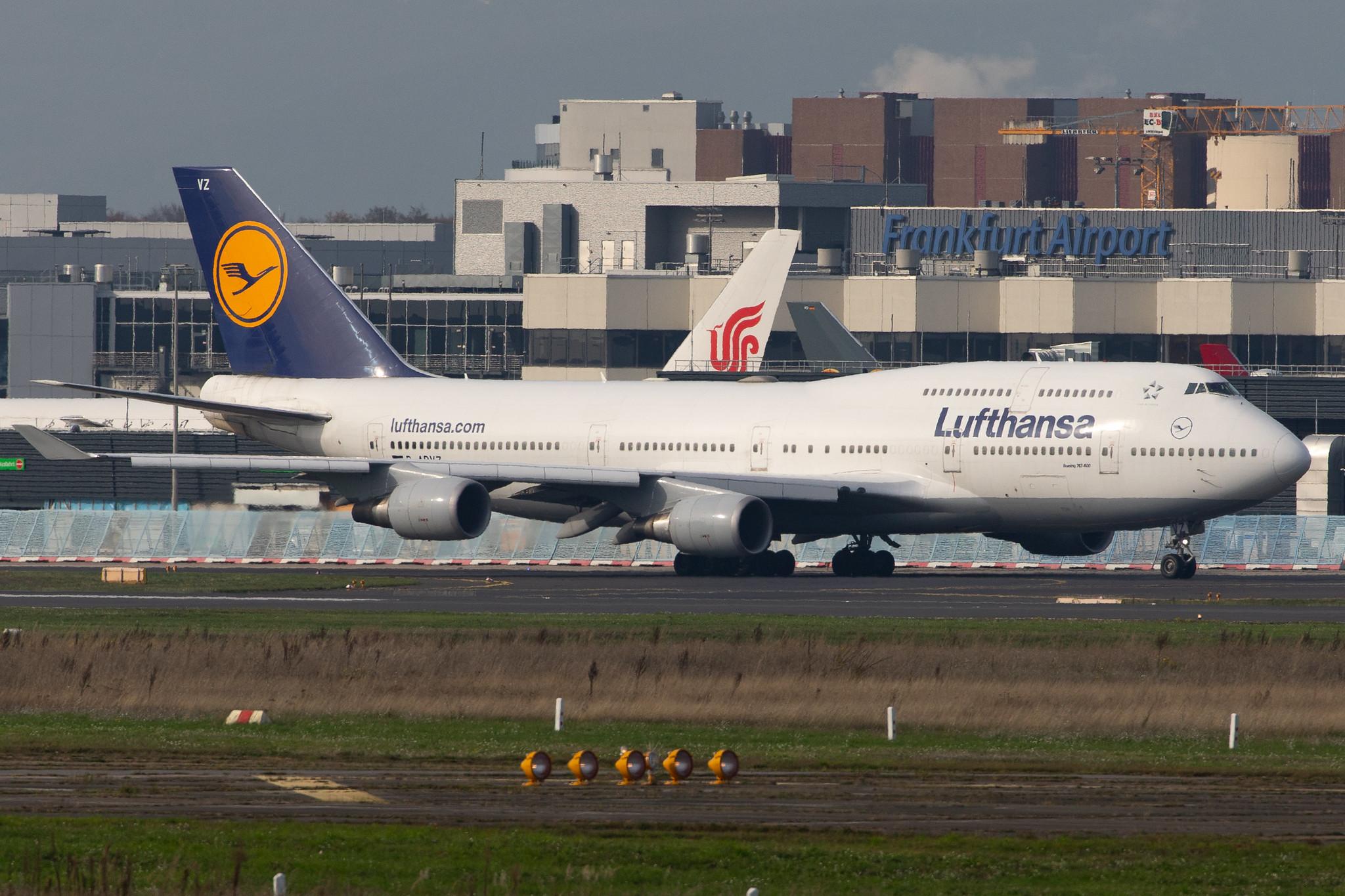Frankfurt Airport: Lufthansa (LH / DLH) |  Boeing 747-430 B744 | D-ABVZ | MSN 29870