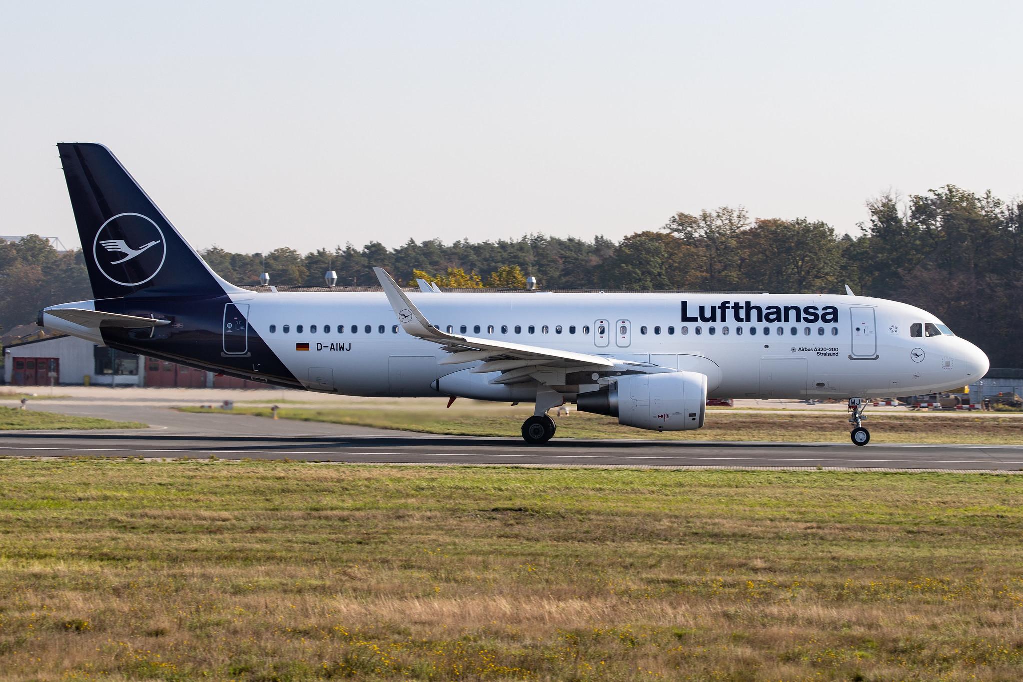 Frankfurt Airport: Lufthansa (LH / DLH) |  Airbus A320-214 A320 | D-AIWJ | MSN 9052