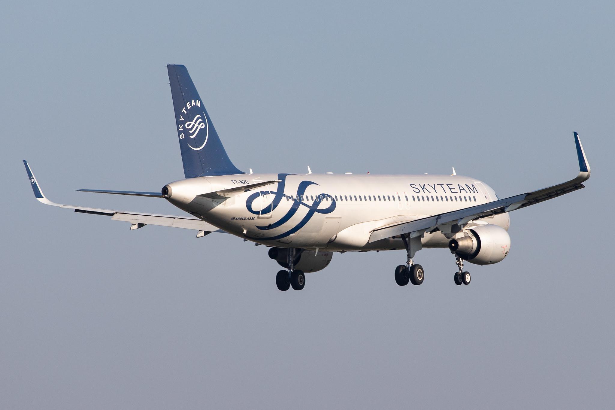 Frankfurt Airport: MEA (ME / MEA) |  Livery: SkyTeam Livery |  Airbus A320-214 A320 | T7-MRD | MSN 5746