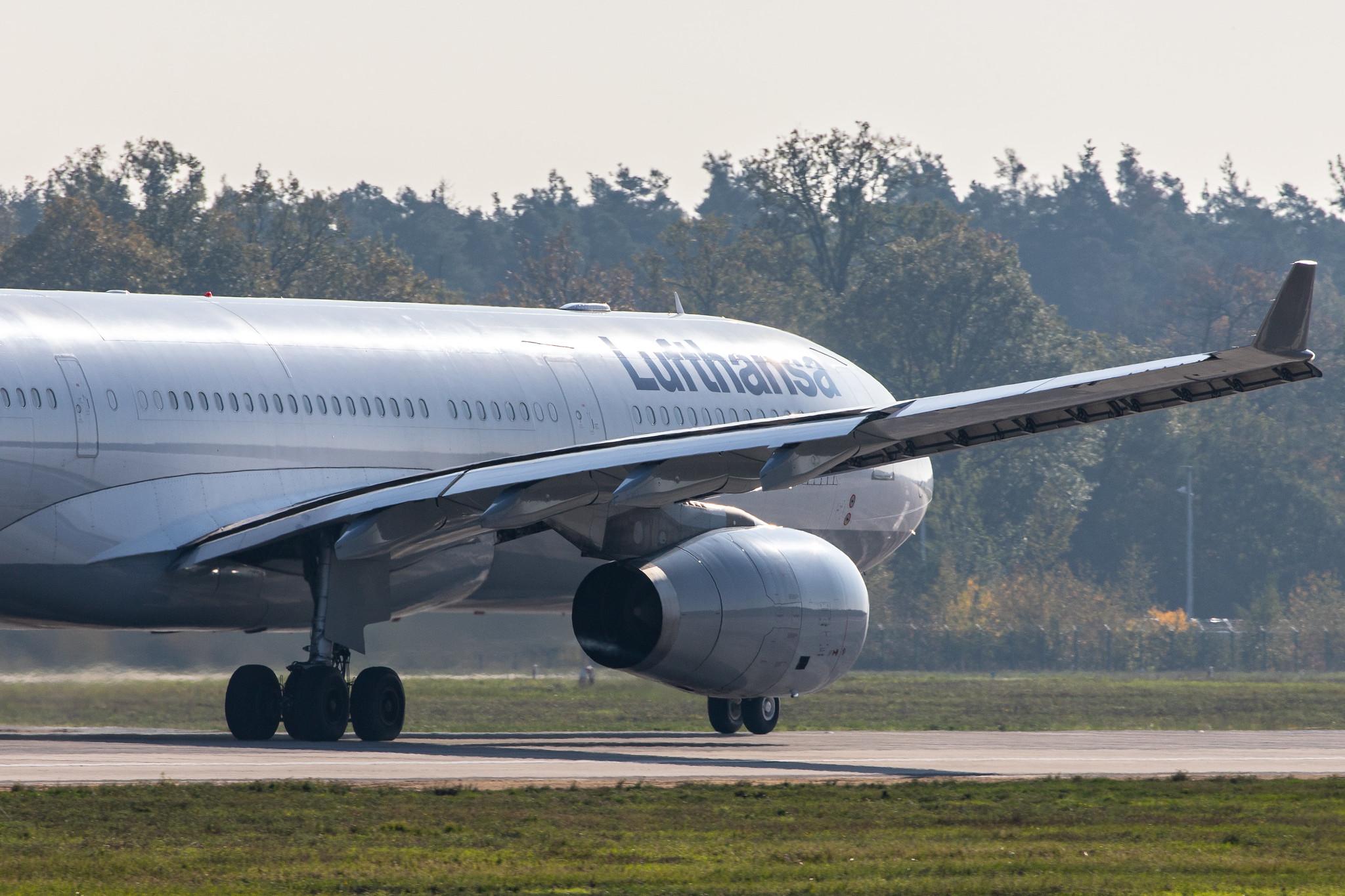 Frankfurt Airport: Lufthansa (LH / DLH) |  Airbus A330-343 A333 | D-AIKS | MSN 1497