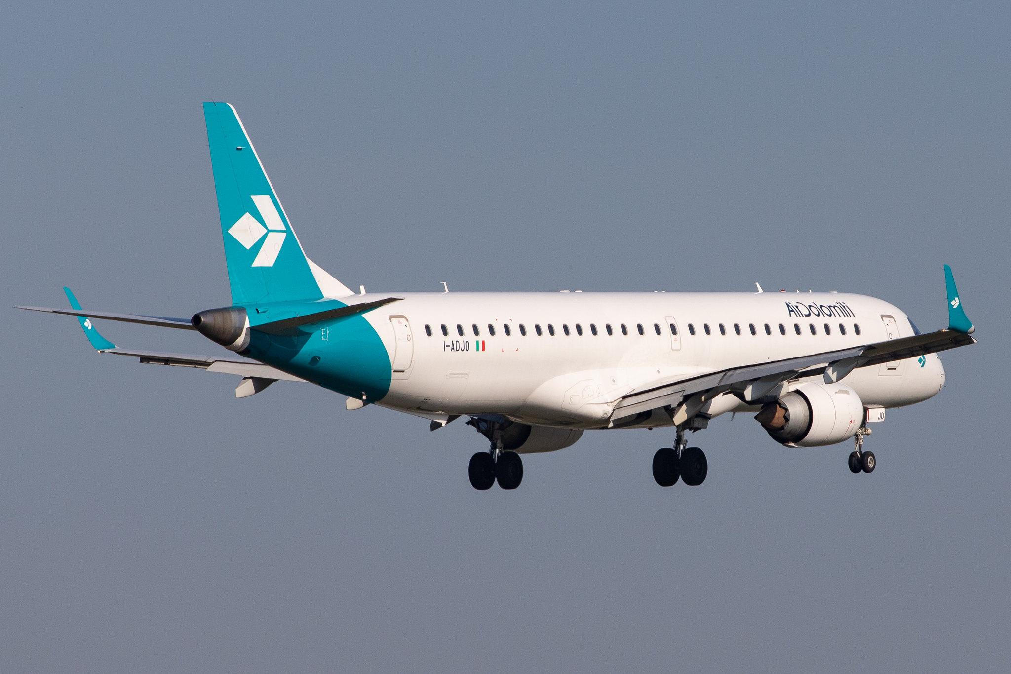 Frankfurt Airport: Air Dolomiti (EN / DLA) |  Embraer ERJ-195LR E195 | I-ADJO | MSN 19000280