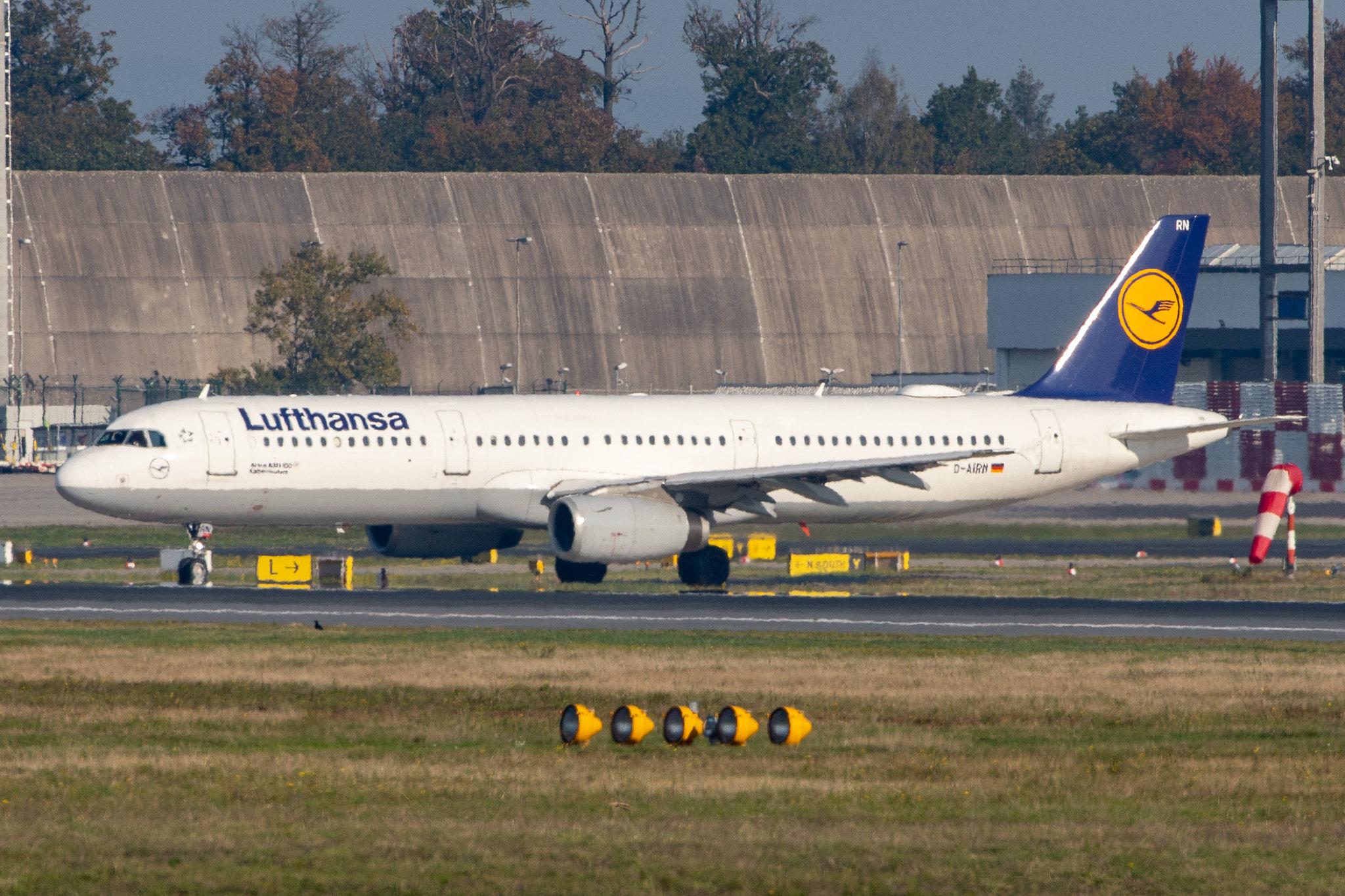 Frankfurt Airport: Lufthansa (LH / DLH) |  Airbus A321-131 A321 | D-AIRN | MSN 0560