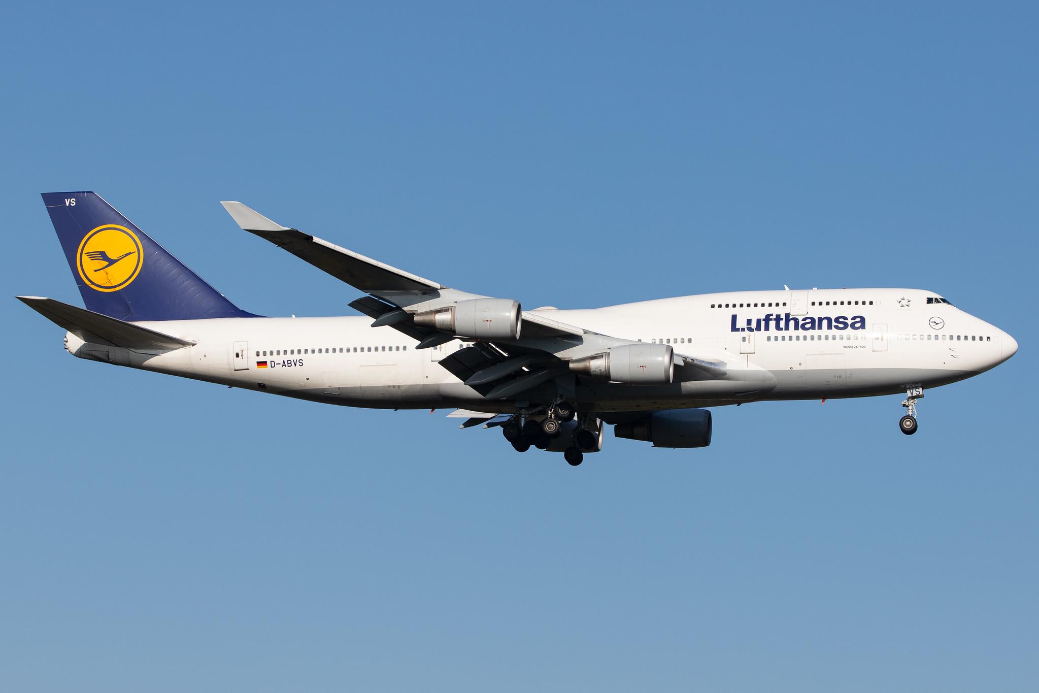 Frankfurt Airport: Lufthansa (LH / DLH) |  Boeing 747-430 B744 | D-ABVS | MSN 28286