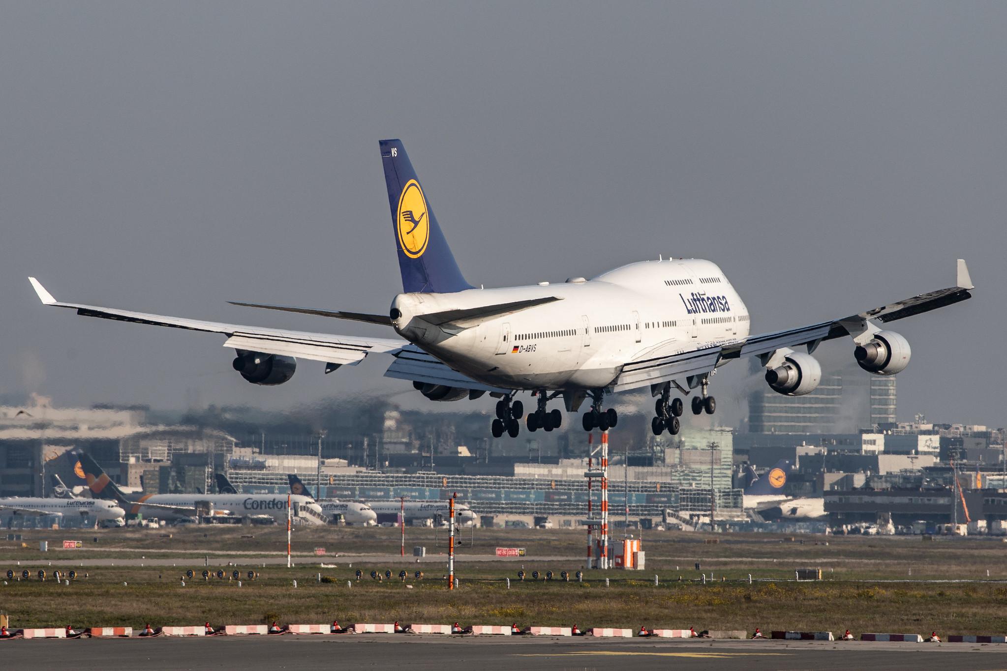 Frankfurt Airport: Lufthansa (LH / DLH) |  Boeing 747-430 B744 | D-ABVS | MSN 28286