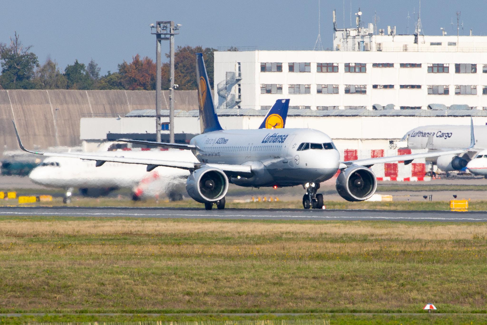 Frankfurt Airport: Lufthansa (LH / DLH) | Livery: First to fly A320neo Sticker | Airbus A320-271N A20N | D-AINC | MSN 6920