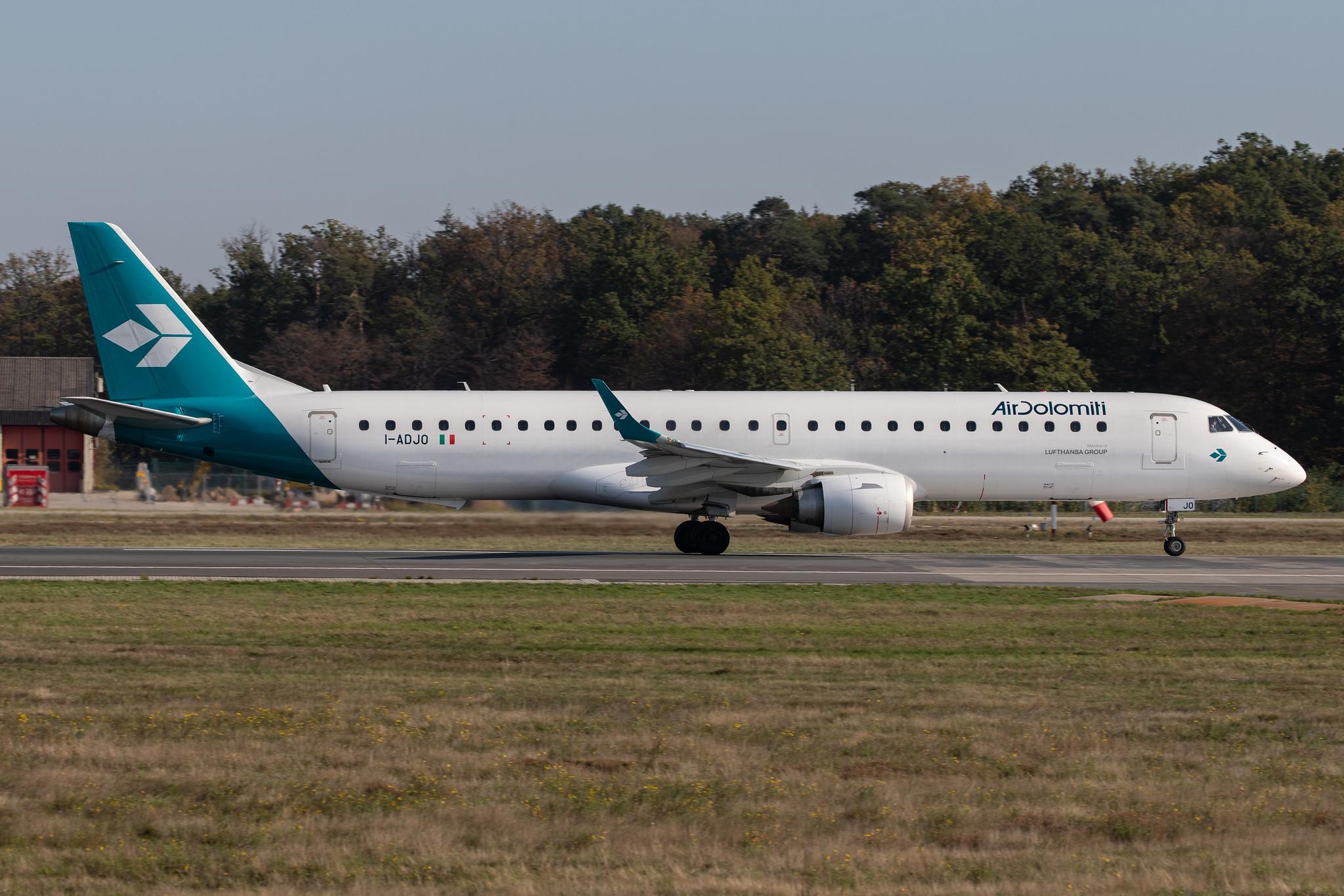Frankfurt Airport: Air Dolomiti (EN / DLA) |  Embraer ERJ-195LR E195 | I-ADJO | MSN 19000280