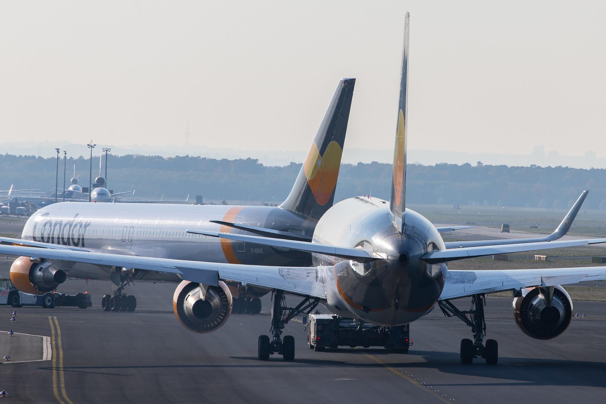 Frankfurt Airport: Condor (DE / CFG) |  Boeing 767-330(ER) B763 | D-ABUF | MSN 26985