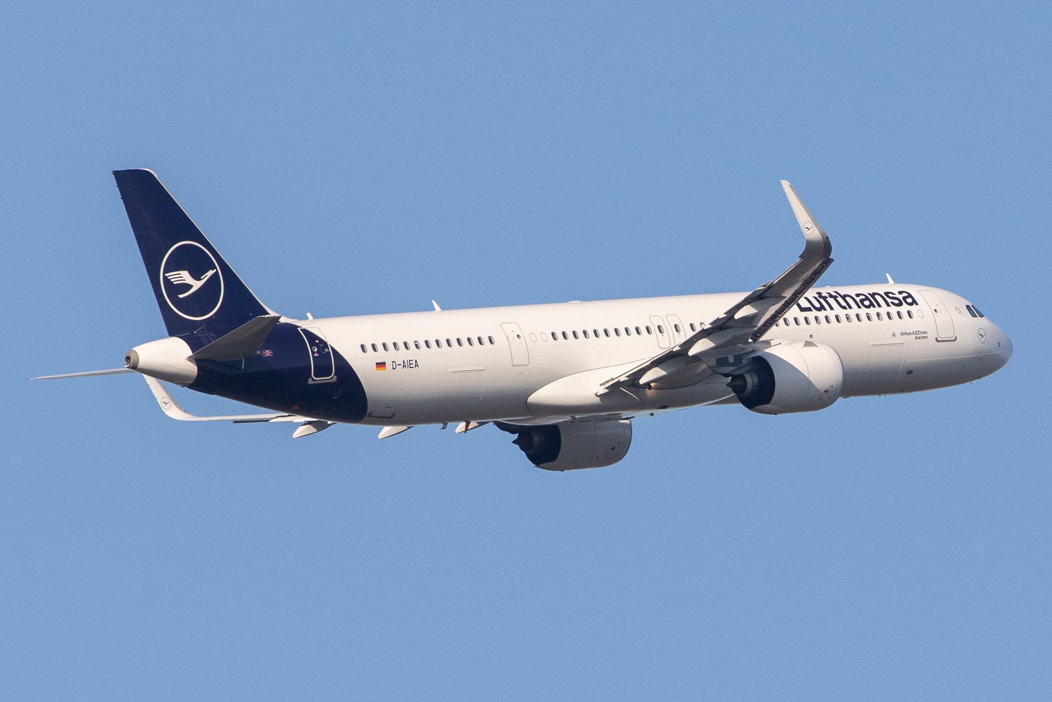 Frankfurt Airport: Lufthansa (LH / DLH) |  Airbus A321-271NX A21N | D-AIEA | MSN 8761