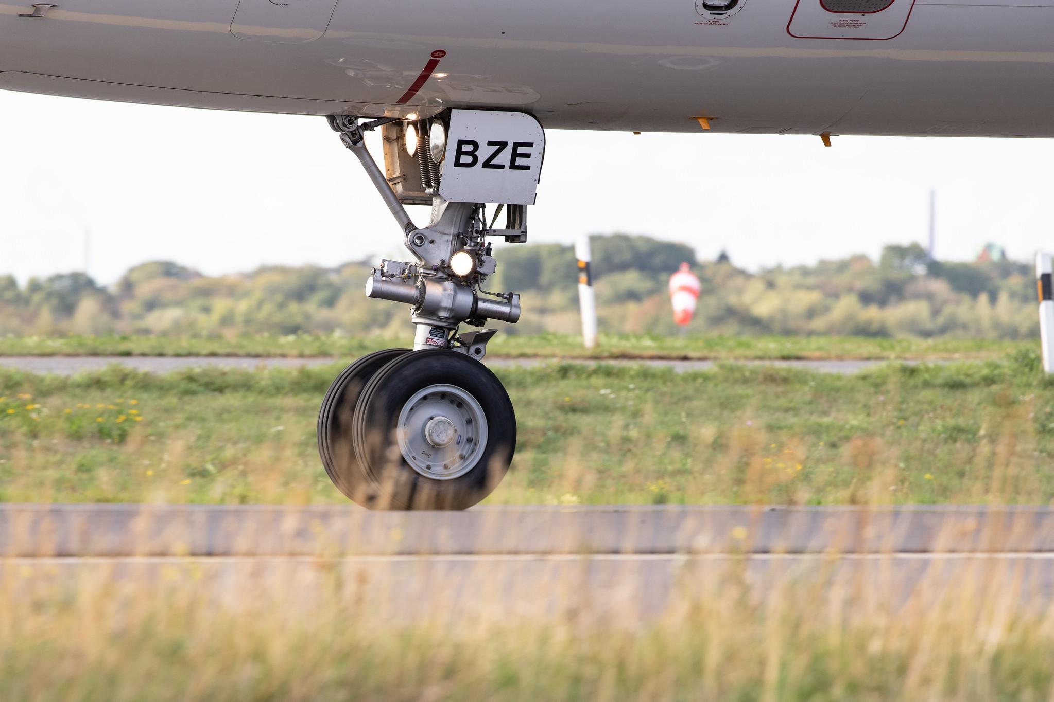 Düsseldorf Airport: Eurowings (EW / EWG) |  Airbus A320-216 A320 | D-ABZE | MSN 3464