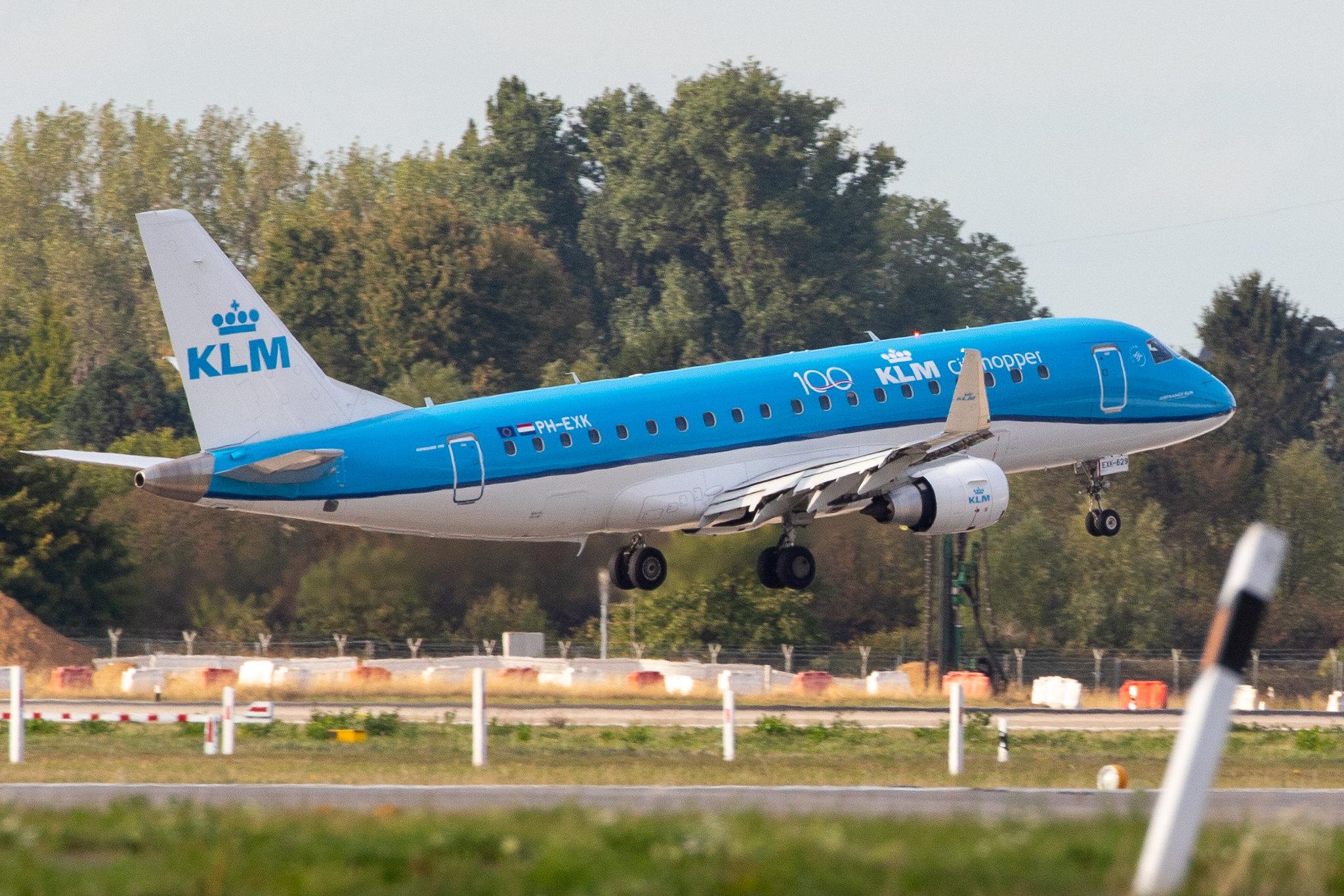 Düsseldorf Airport: KLM (KL / KLM) | Operator: KLM Cityhopper |  Embraer ERJ-175STD E75L | PH-EXK | MSN 17000629