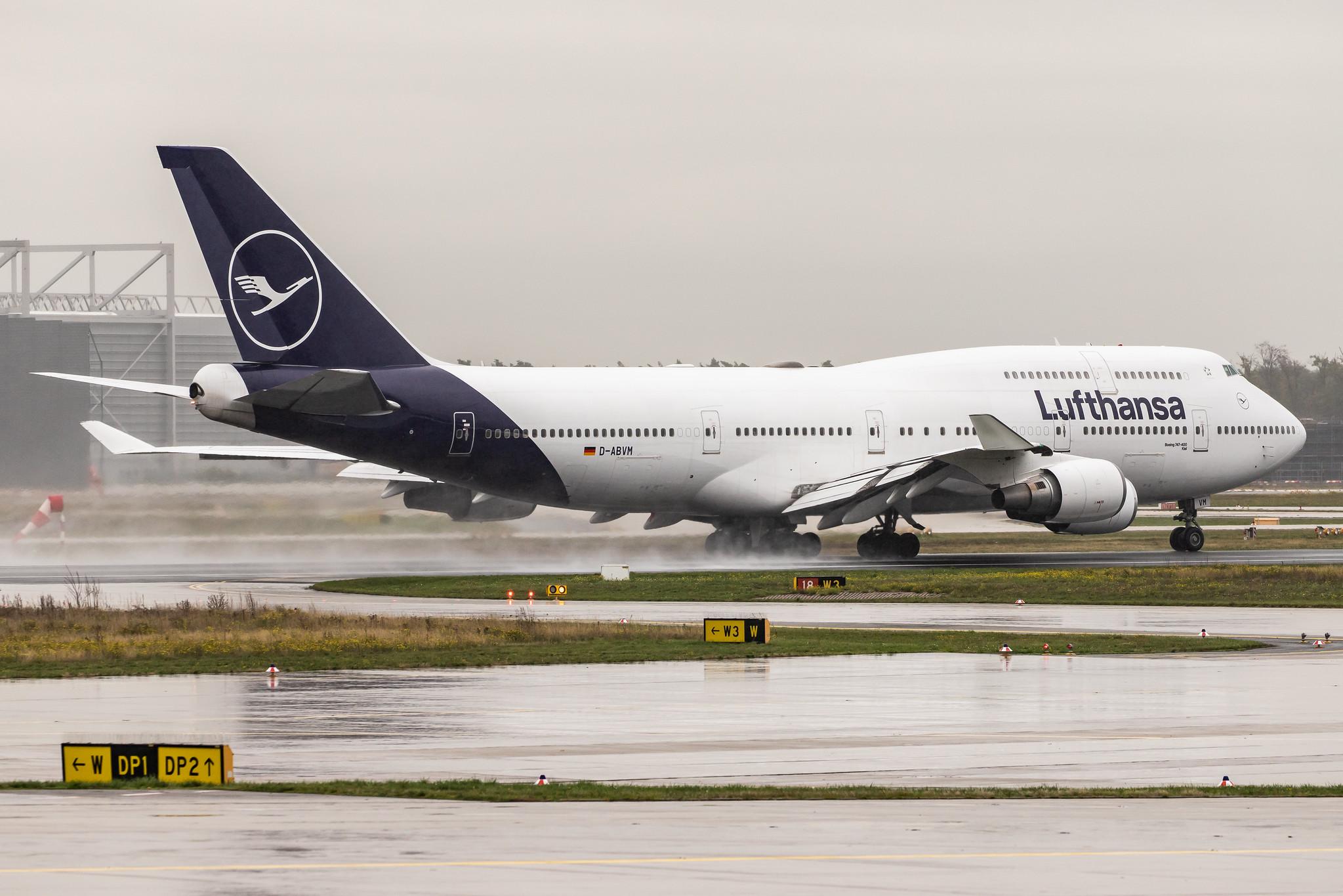 Frankfurt Airport: Lufthansa (LH / DLH) |  Boeing 747-430 B744 | D-ABVM | MSN 29101