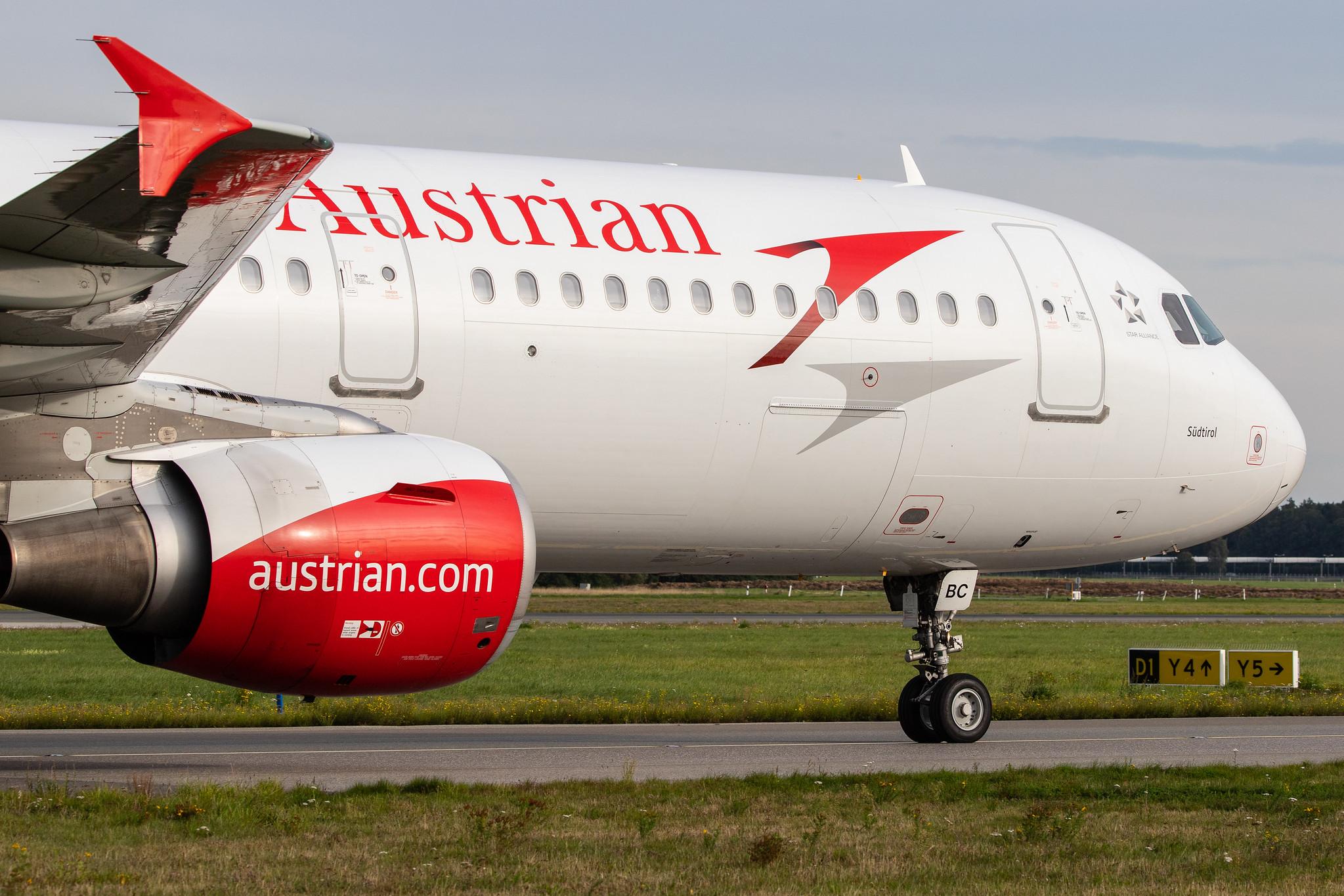 Hamburg Airport: Austrian Airlines (OS / AUA) |  Airbus A321-111 A321 | OE-LBC | MSN 0581