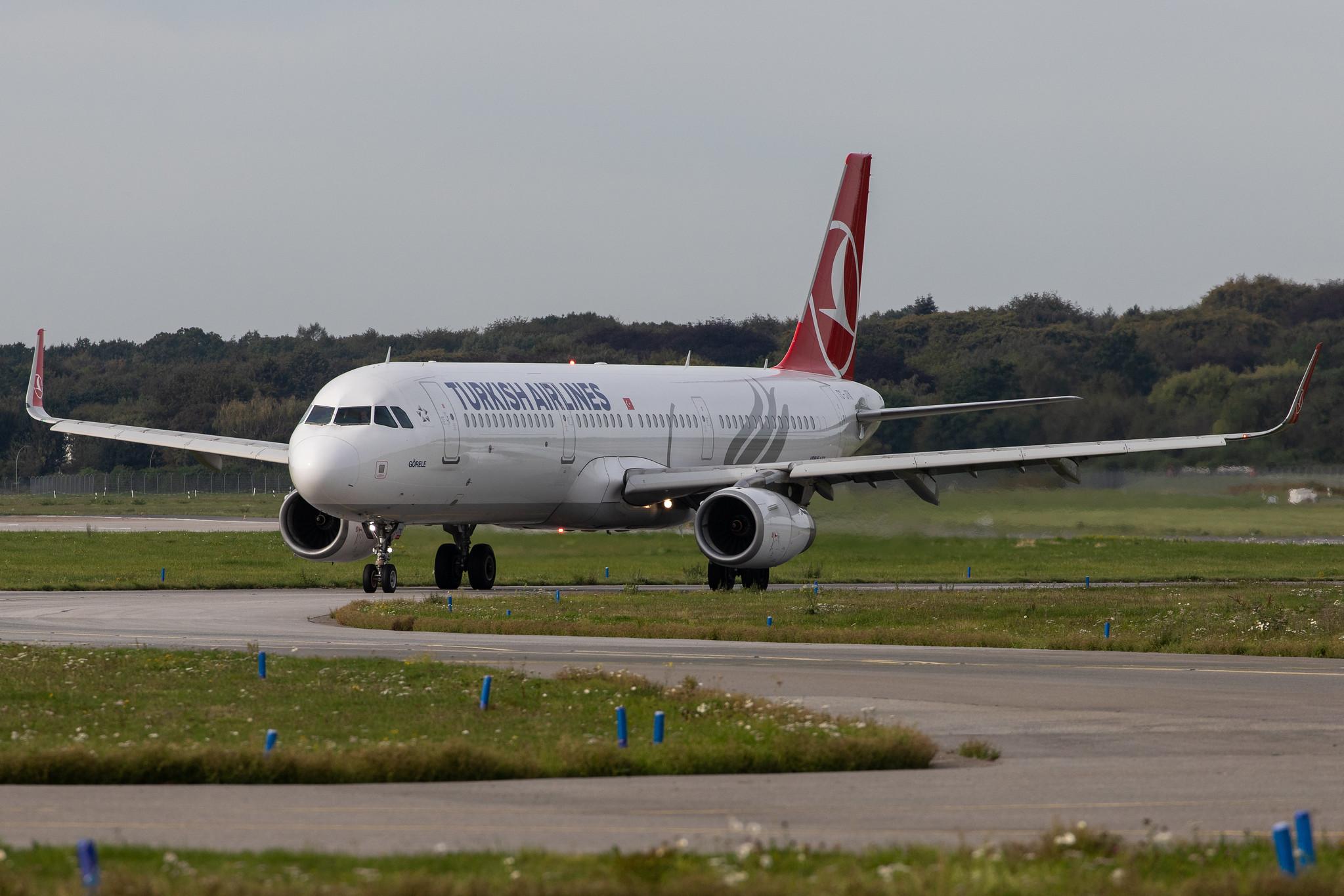 Hamburg Airport: Turkish Airlines (TK / THY) |  Livery: #PinkCap Livery |  Airbus A321-231 A321 | TC-JTK | MSN 7146