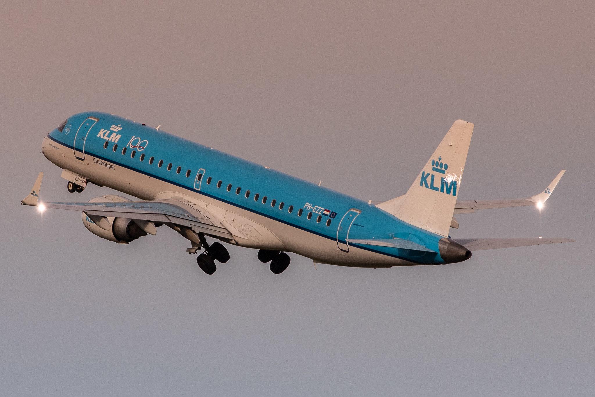 Hamburg Airport: KLM (KL / KLM) | Operator: KLM Cityhopper |  Embraer ERJ-190STD E190 | PH-EZZ | MSN 19000654