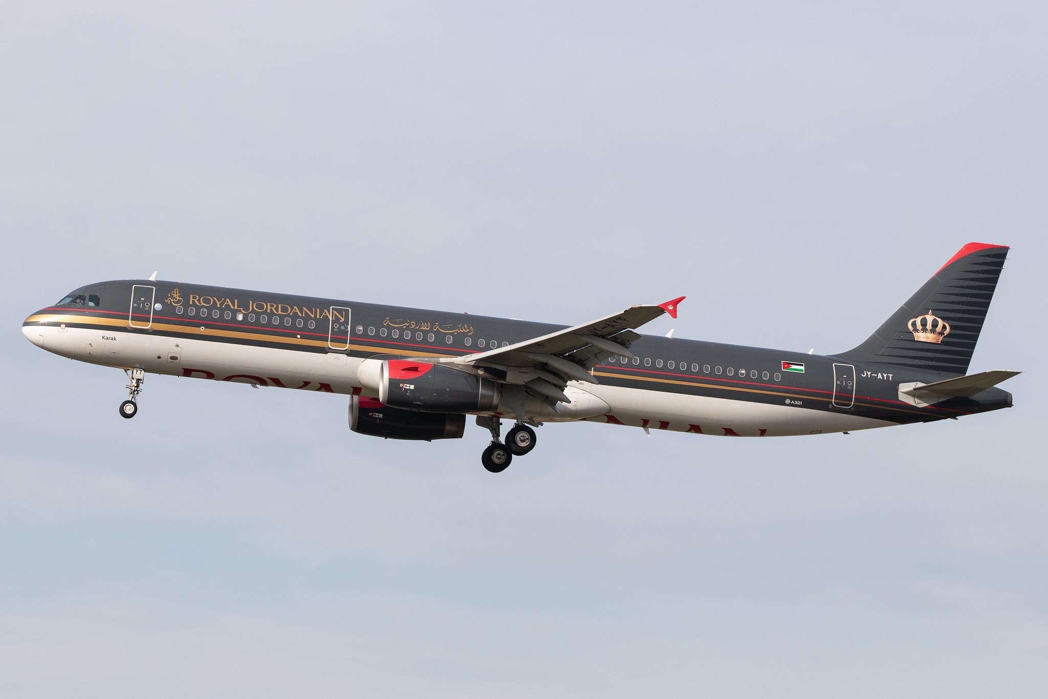 Frankfurt Airport: Royal Jordanian (RJ / RJA) |  Airbus A321-231 A321 | JY-AYT | MSN 5099