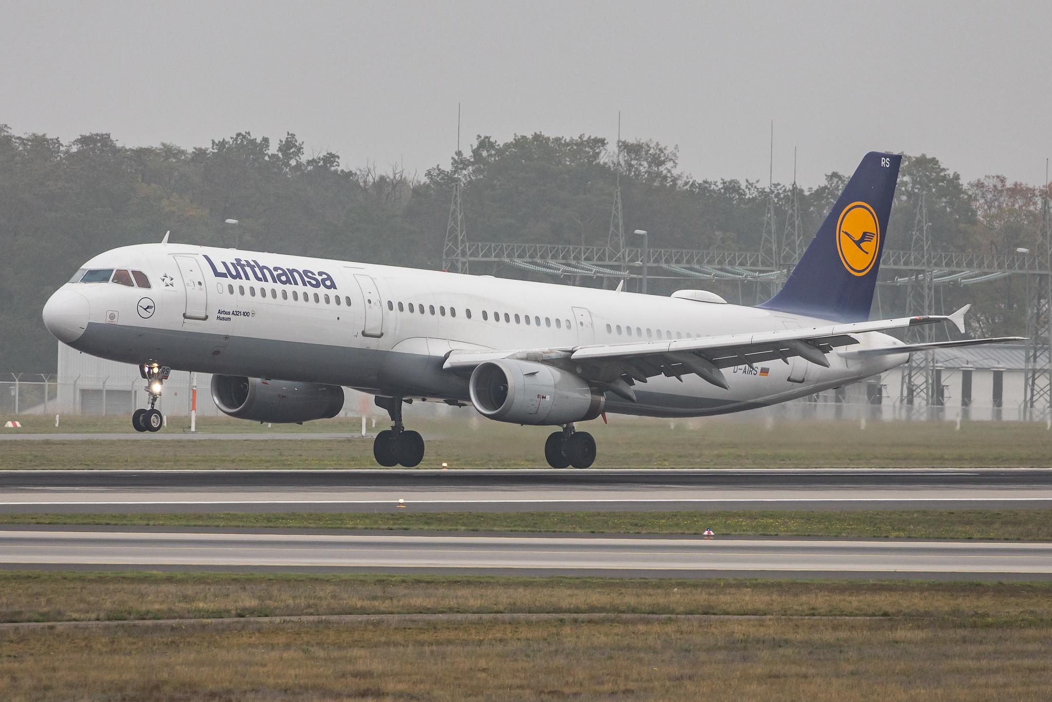Frankfurt Airport: Lufthansa (LH / DLH) |  Airbus A321-131 A321 | D-AIRS | MSN 0595