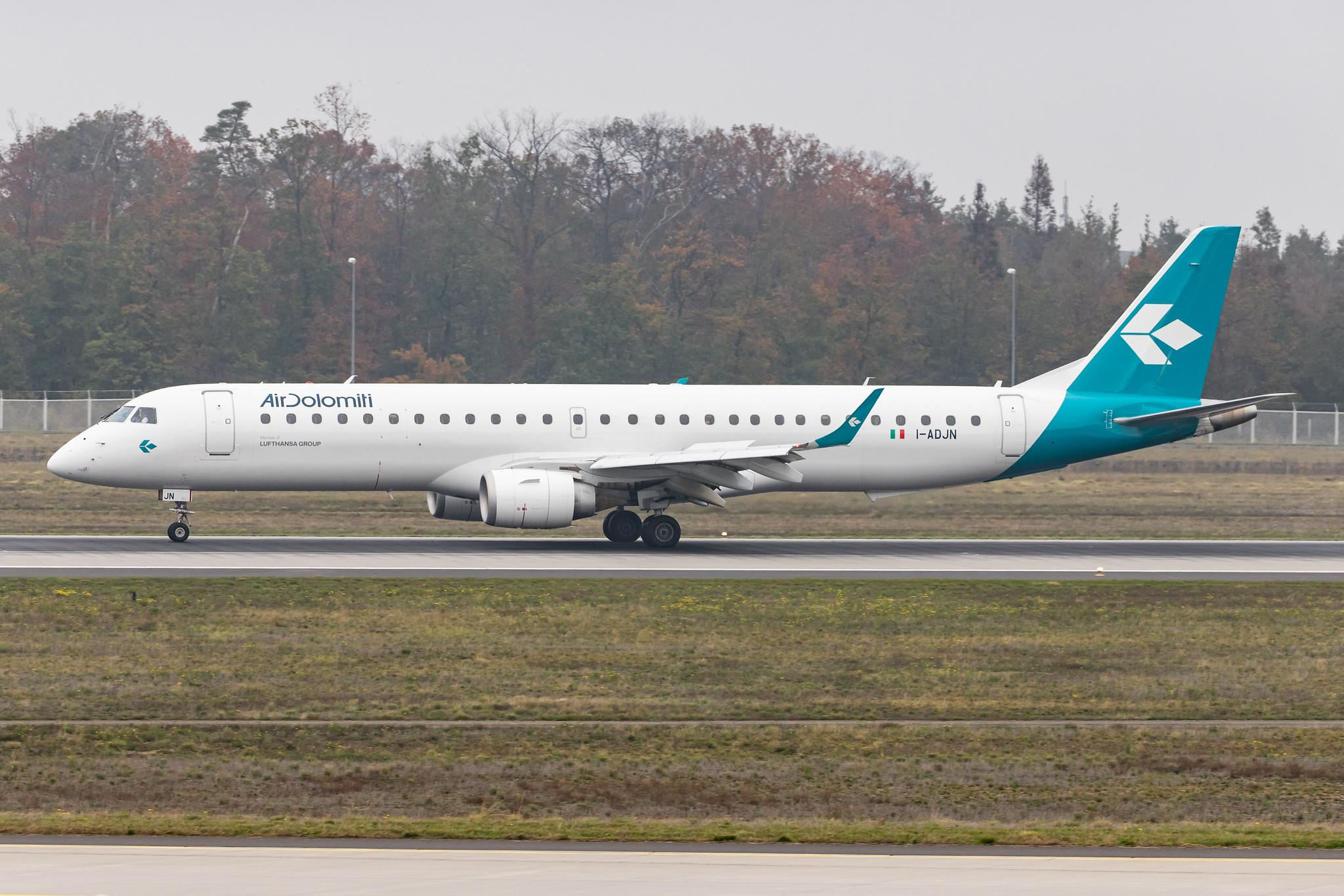 Frankfurt Airport: Air Dolomiti (EN / DLA) |  Embraer ERJ-195LR E195 | I-ADJN | MSN 19000270