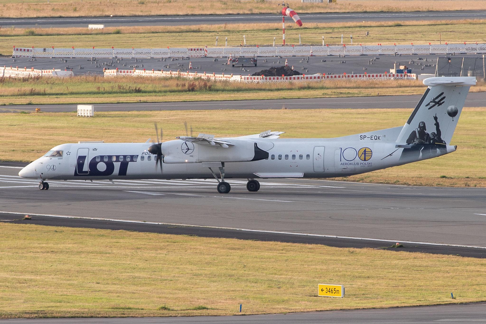 Hamburg Airport: LOT (LO / LOT) |  De Havilland Canada Dash 8 Q400 DH8D | SP-EQK | MSN 4443