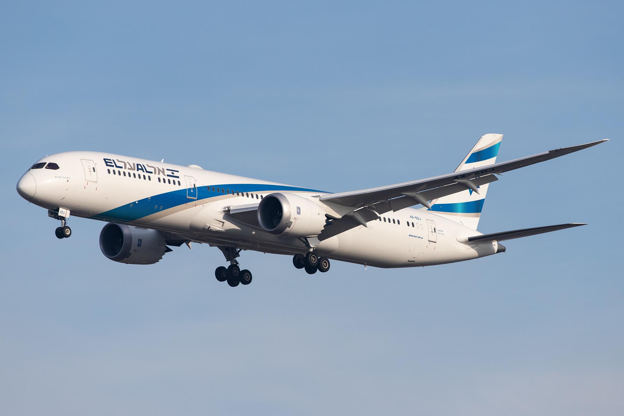 London Heathrow Airport: El Al Israel Airlines (LY / ELY) | Operator: El Al |  Boeing 787-9 Dreamliner B789 | 4X-EDJ | MSN 65086
