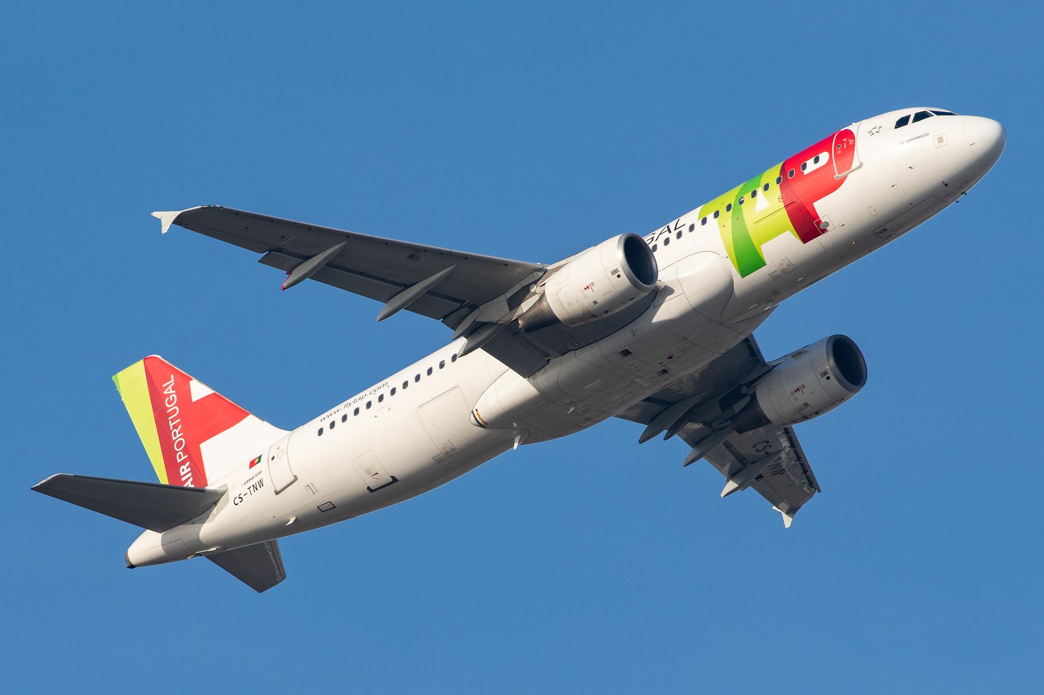 London Heathrow Airport: TAP Air Portugal (TP / TAP) |  Airbus A320-214 A320 | CS-TNW | MSN 2792