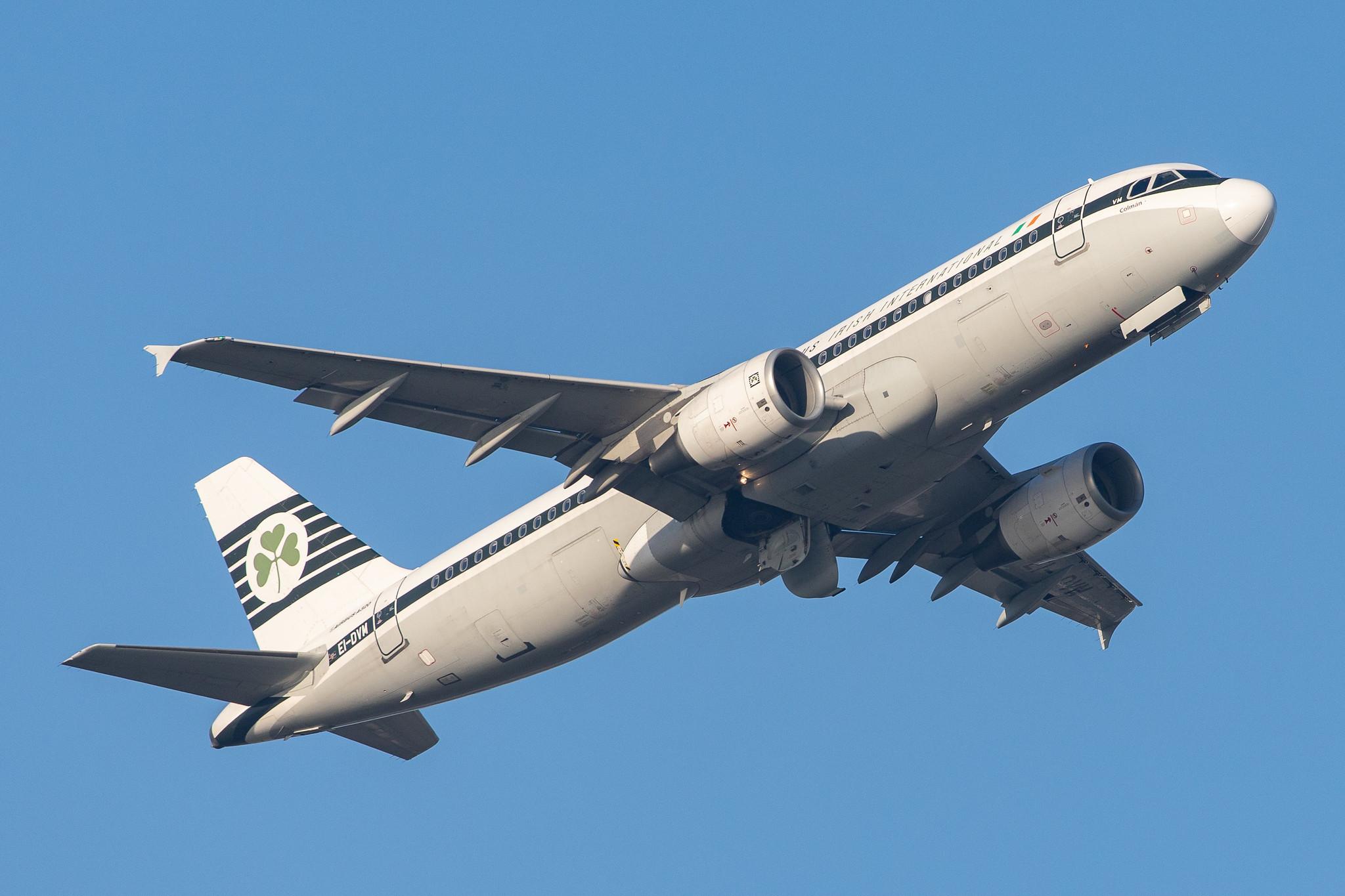London Heathrow Airport: Aer Lingus (EI / EIN) |  Livery: Retro livery |  Airbus A320-214 A320 | EI-DVM | MSN 4634