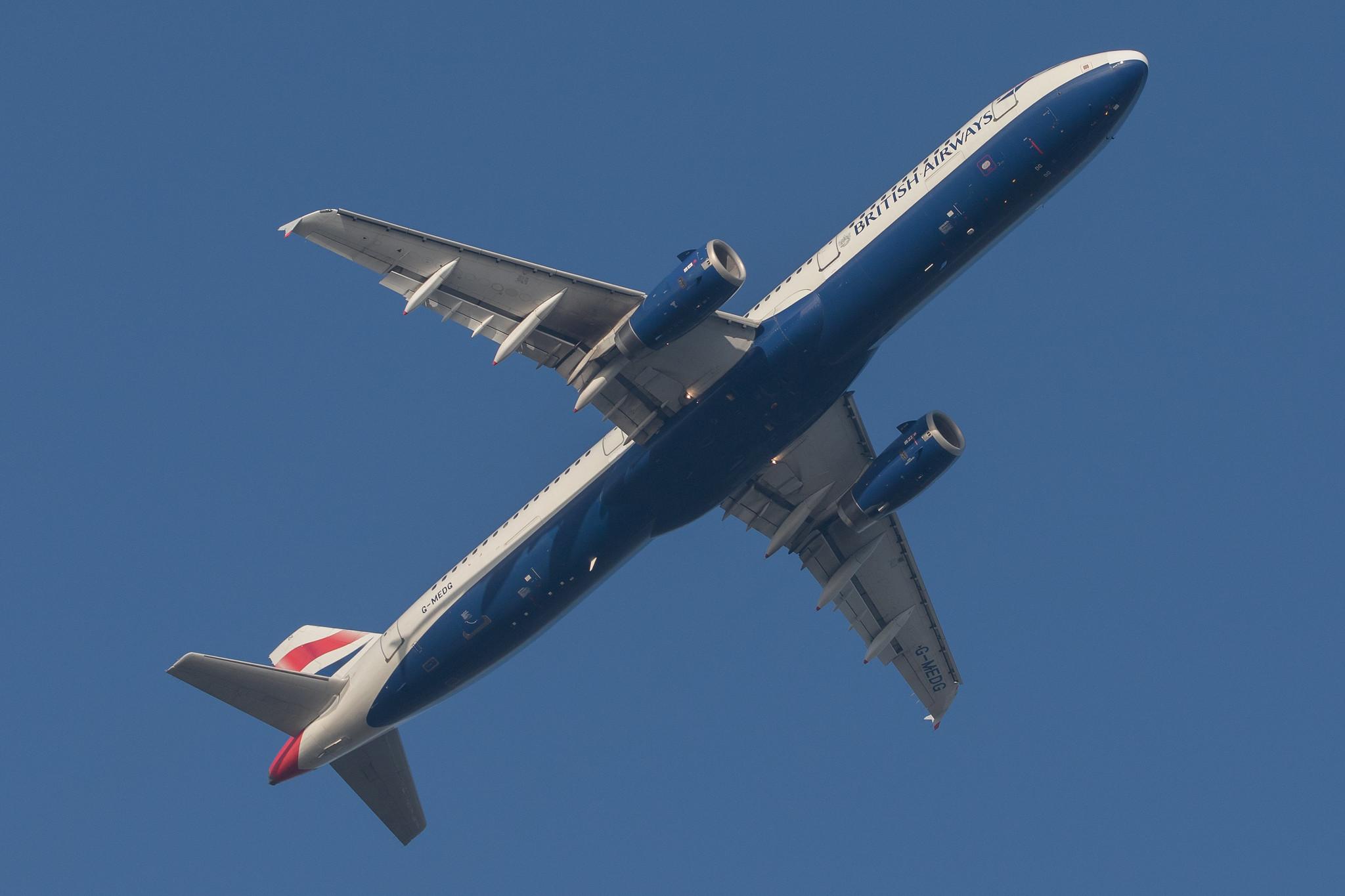 London Heathrow Airport: British Airways (BA / BAW) |  Airbus A321-211 A321 | G-MEDG | MSN 1711