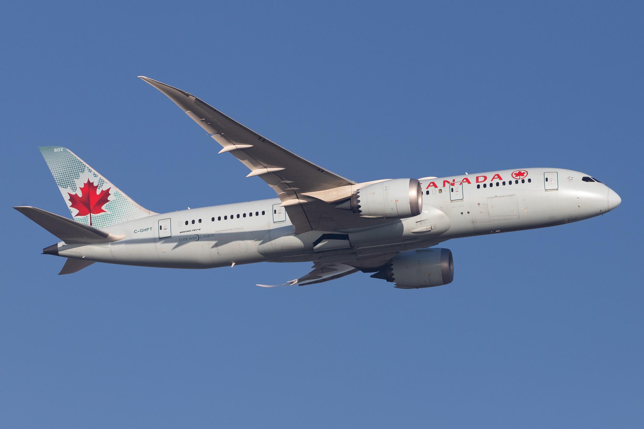 London Heathrow Airport: Air Canada (AC / ACA) |  Boeing 787-8 Dreamliner B788 | C-GHPT | MSN 35258