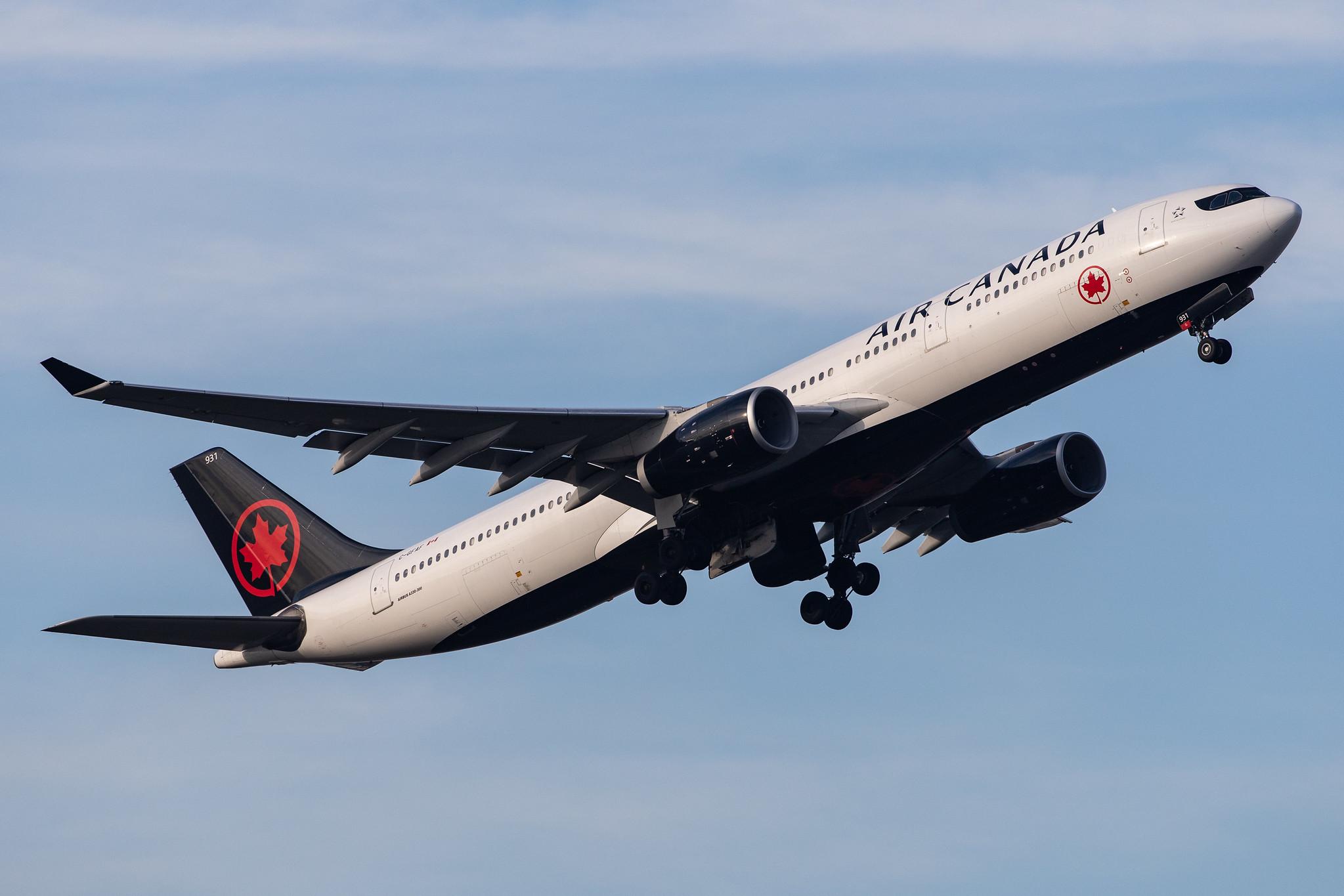 London Heathrow Airport: Air Canada (AC / ACA) |  Airbus A330-343 A333 | C-GFAF | MSN 0277
