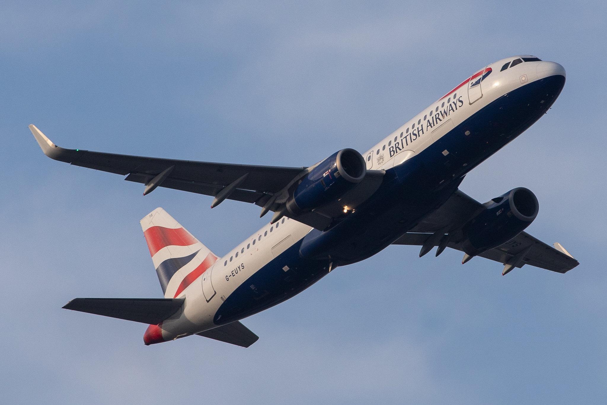 London Heathrow Airport: British Airways (BA / BAW) |  Airbus A320-232 A320 | G-EUYS | MSN 5948